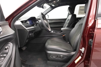 2026 Jeep Grand Cherokee GRAND CHEROKEE L LAREDO ALTITUDE 4X4