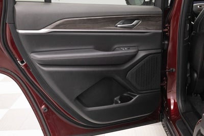 2026 Jeep Grand Cherokee GRAND CHEROKEE L LAREDO ALTITUDE 4X4