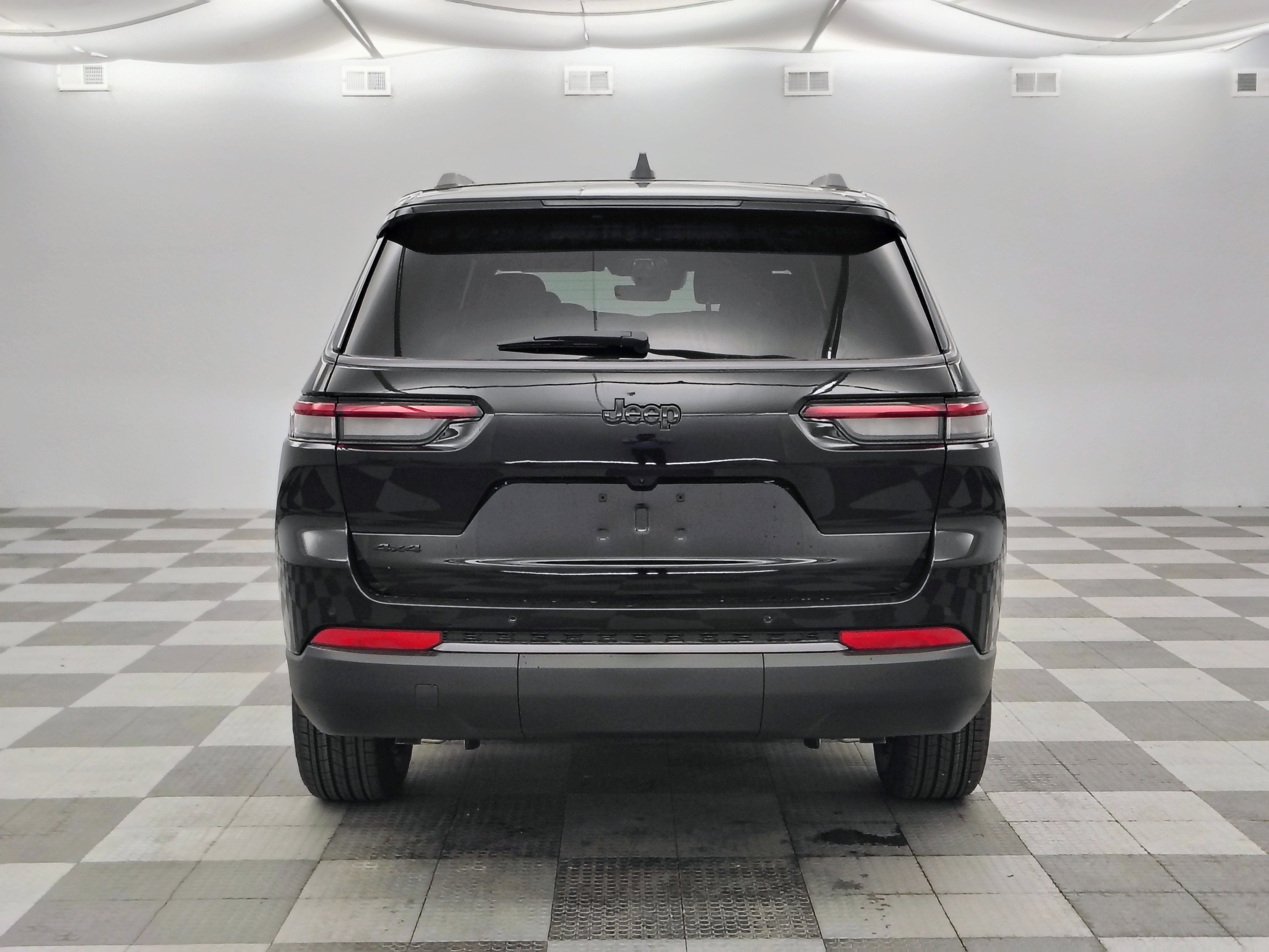 2026 Jeep Grand Cherokee GRAND CHEROKEE L LAREDO ALTITUDE 4X4