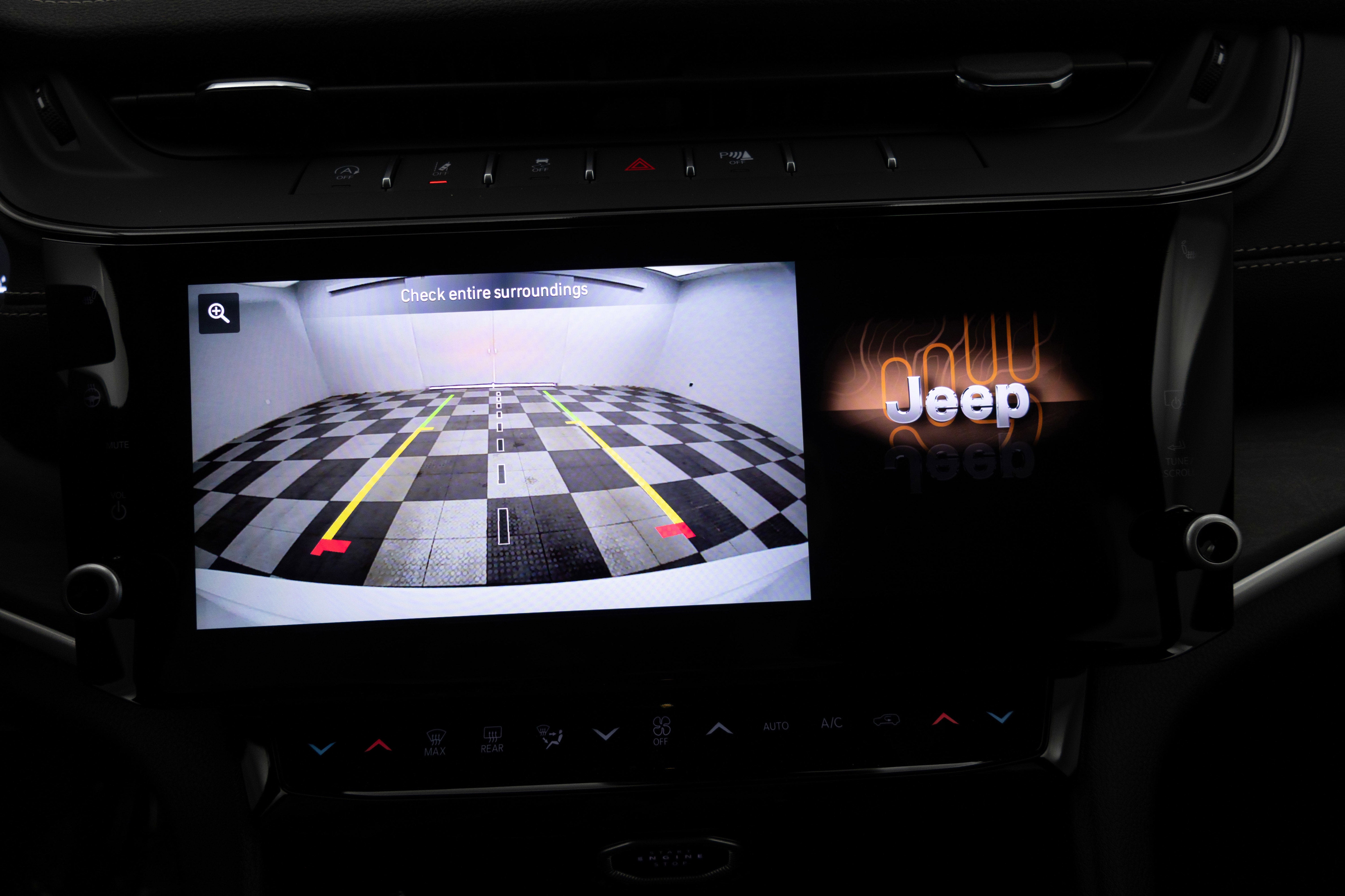 2026 Jeep Grand Cherokee GRAND CHEROKEE L LAREDO ALTITUDE 4X4