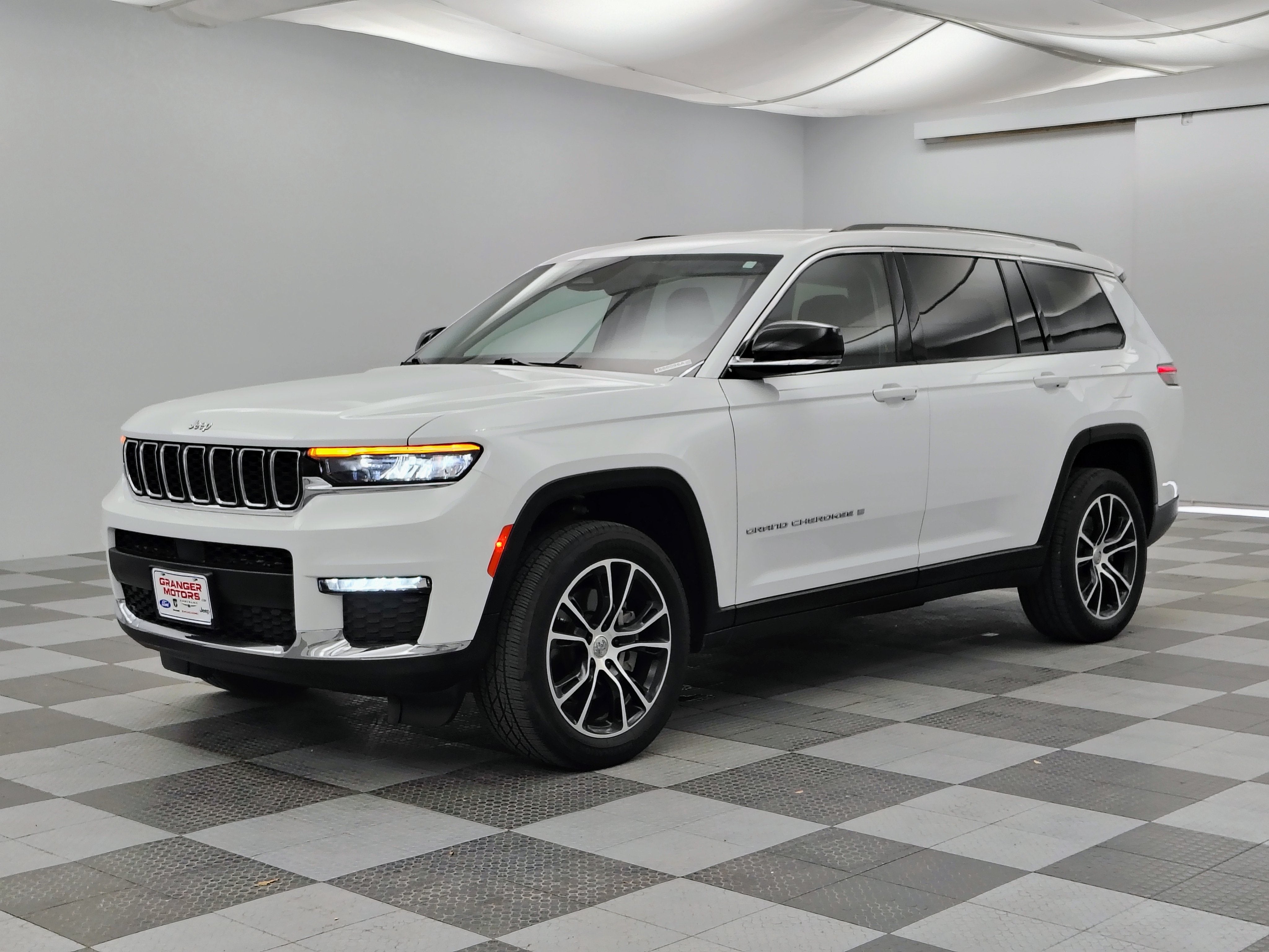 2022 Jeep Grand Cherokee L Limited 4x4
