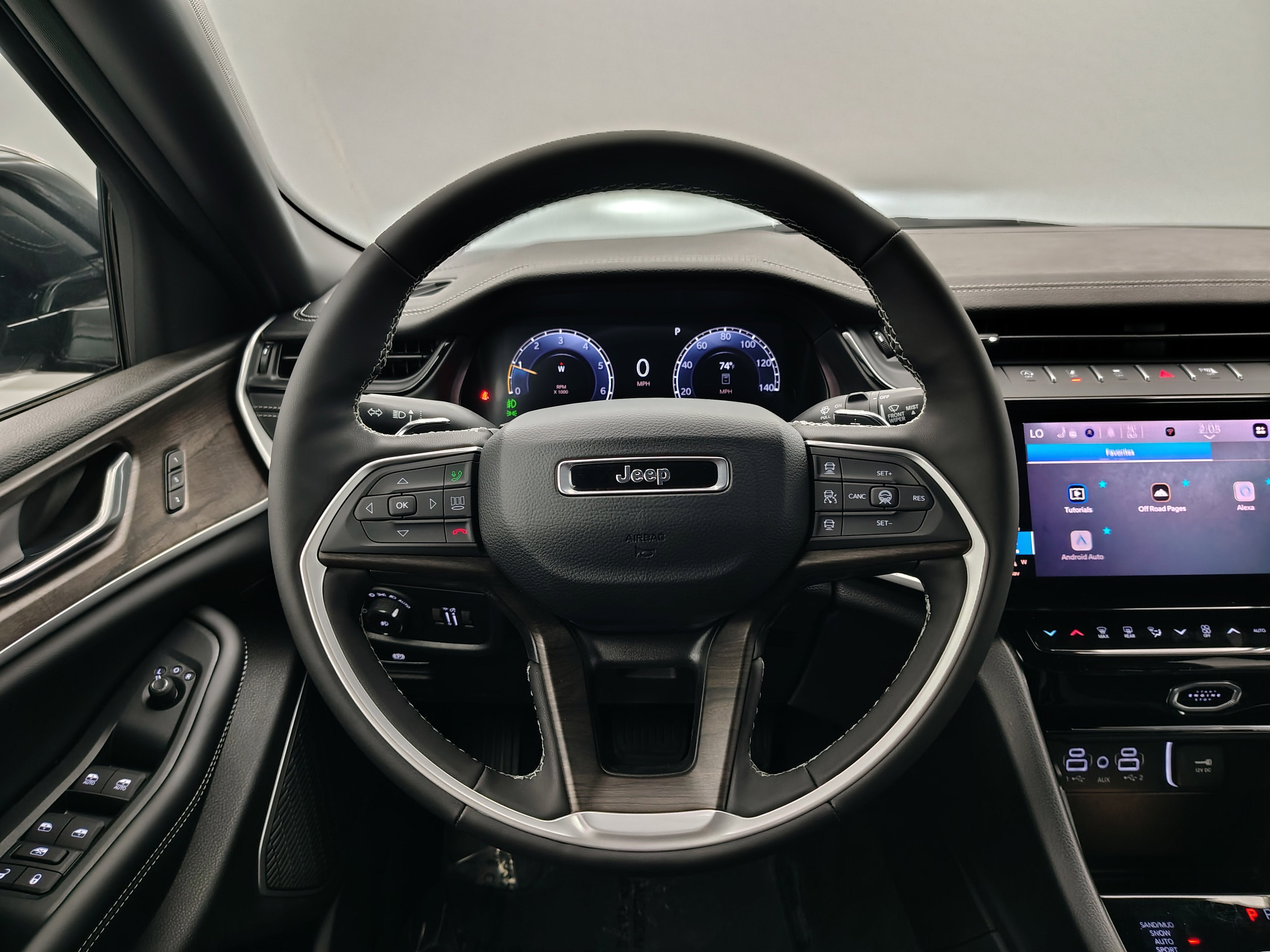 2026 Jeep Grand Cherokee GRAND CHEROKEE L LIMITED 4X4