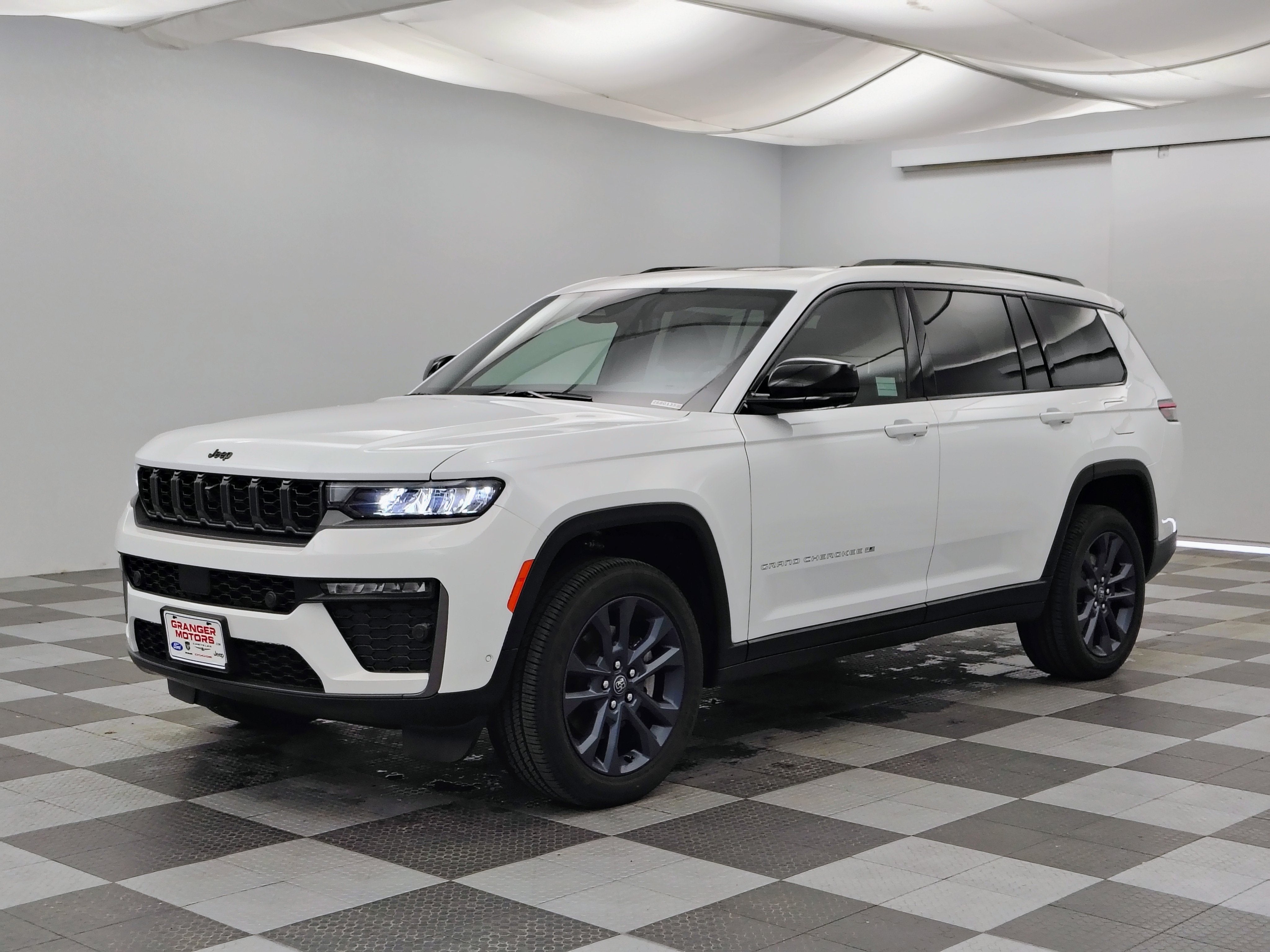 2026 Jeep Grand Cherokee L 85th Anniversary Edition
