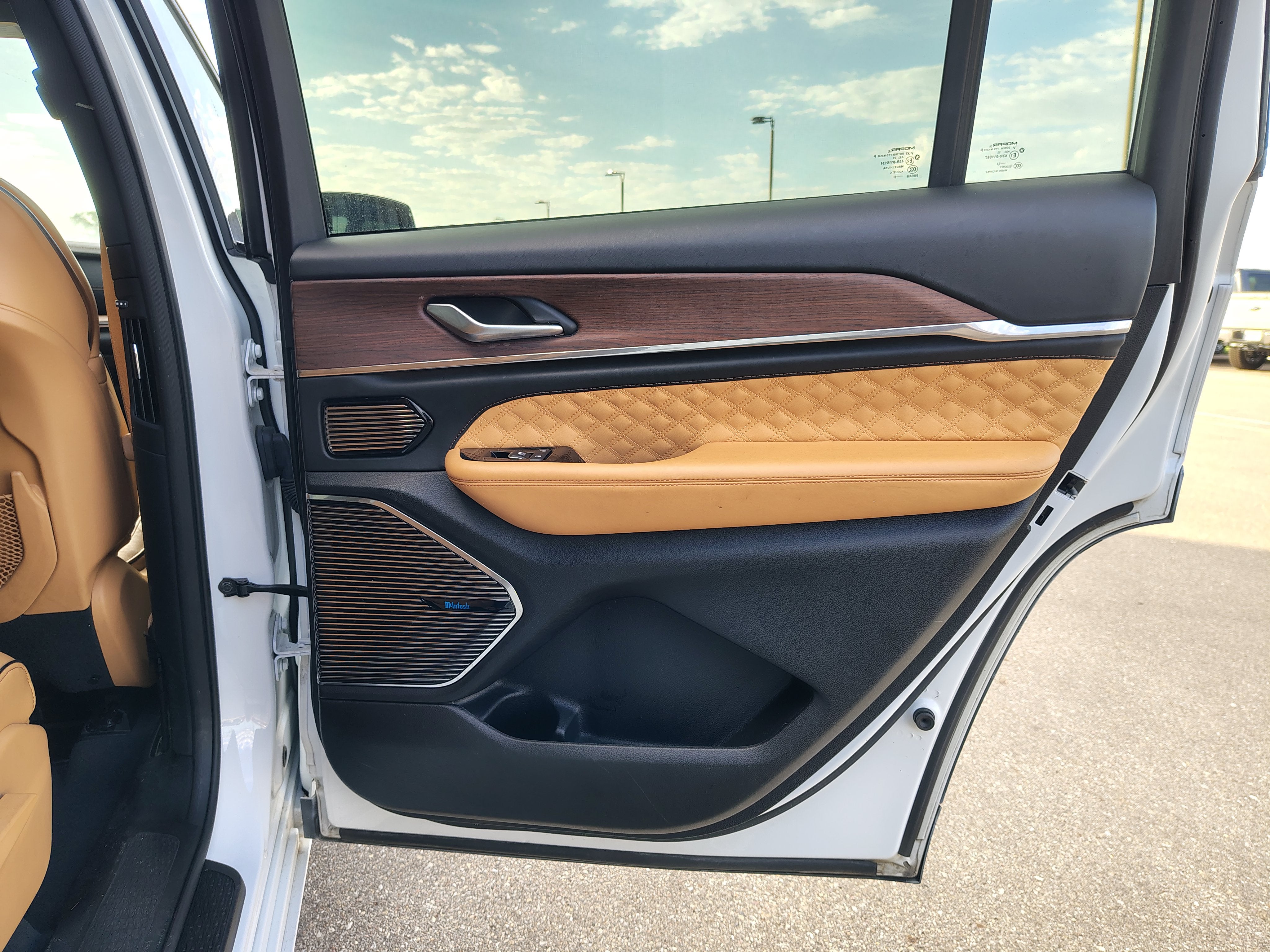 2023 Jeep Grand Cherokee L Summit