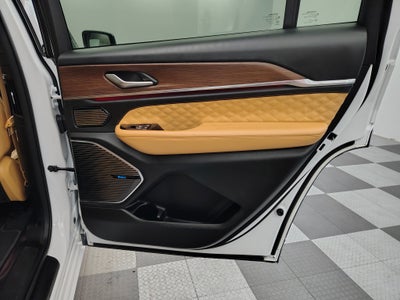 2023 Jeep Grand Cherokee L Summit