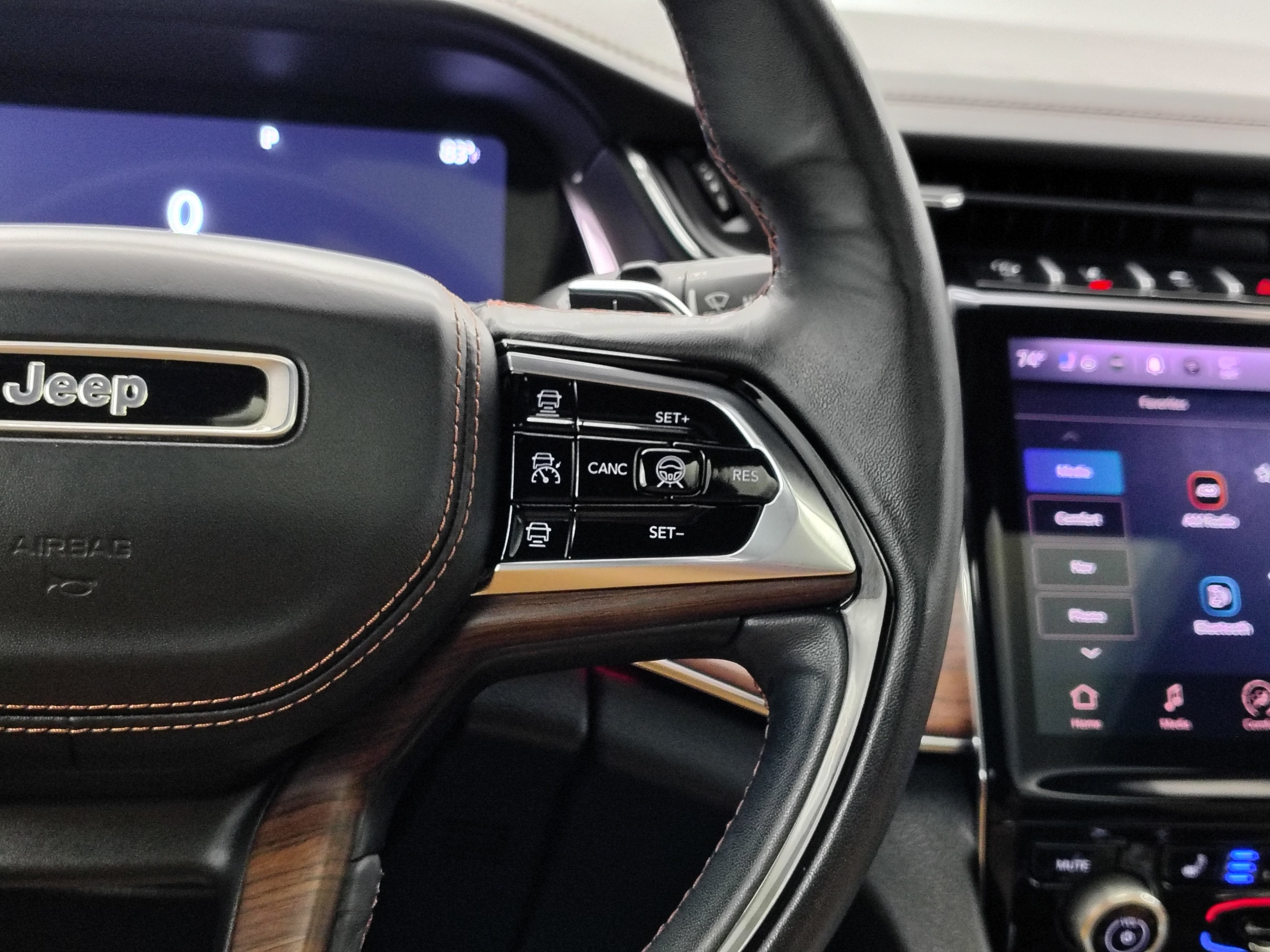 2023 Jeep Grand Cherokee L Summit