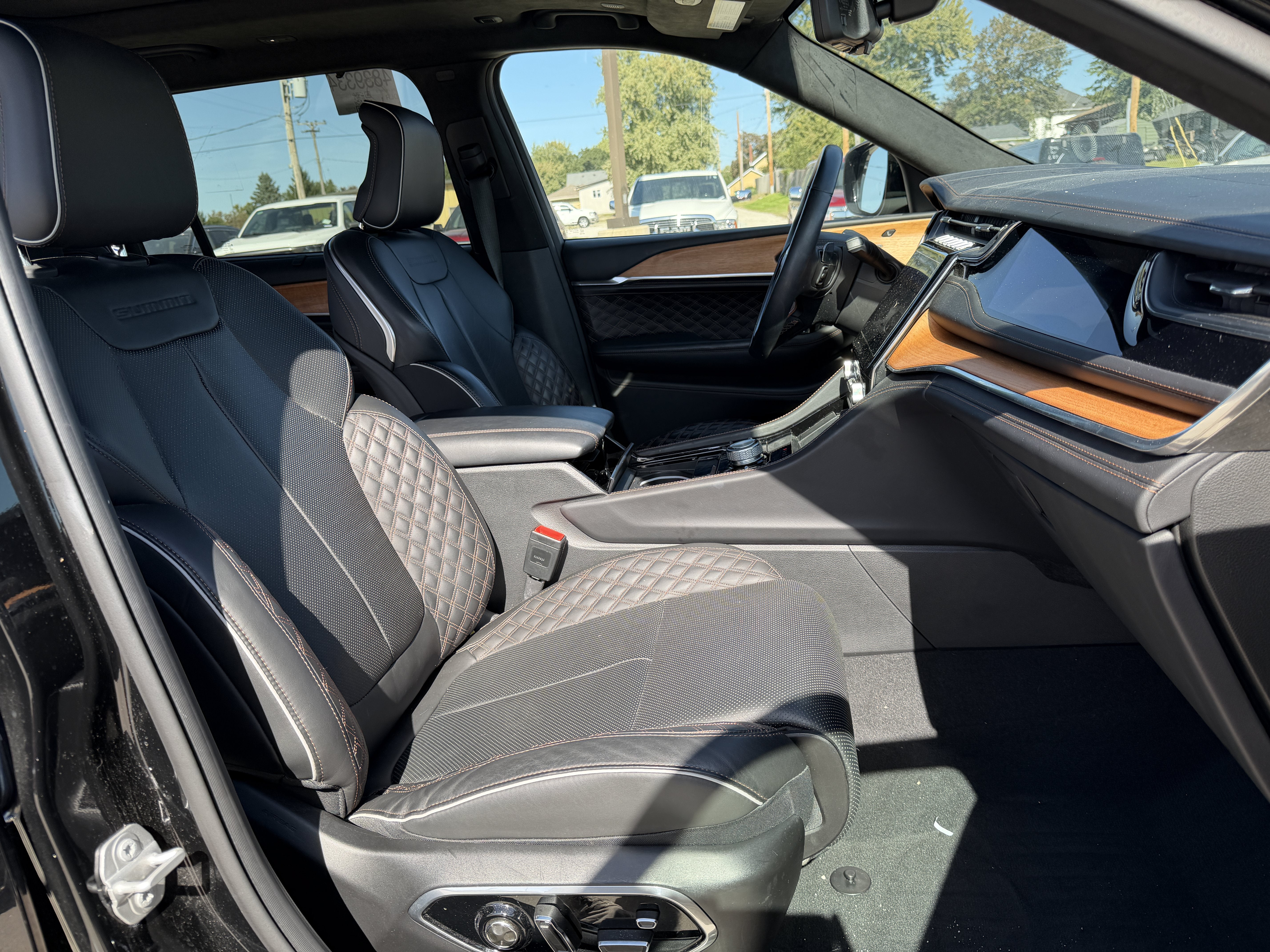 2023 Jeep Grand Cherokee L Summit