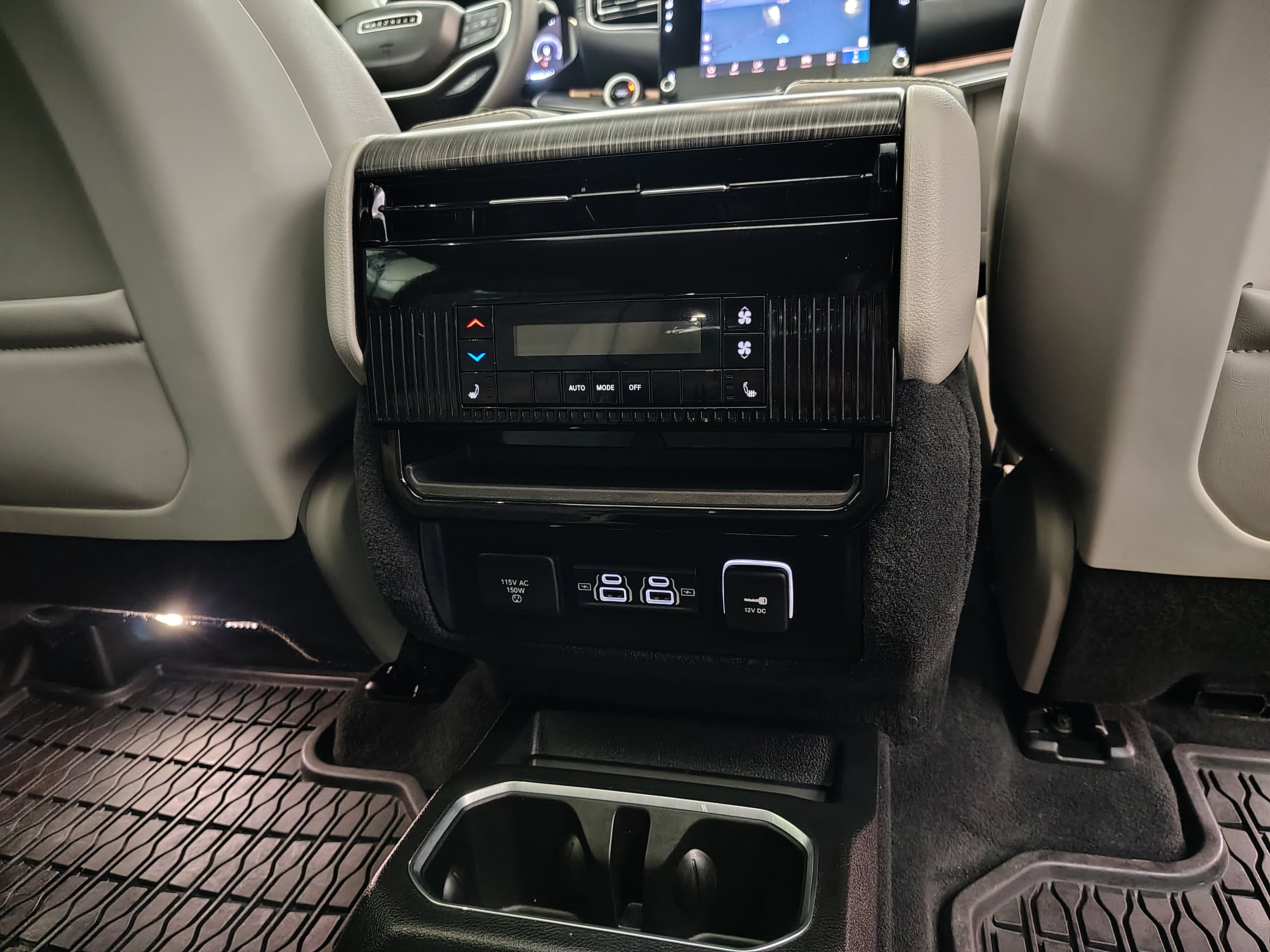 2024 Jeep Wagoneer L Series III