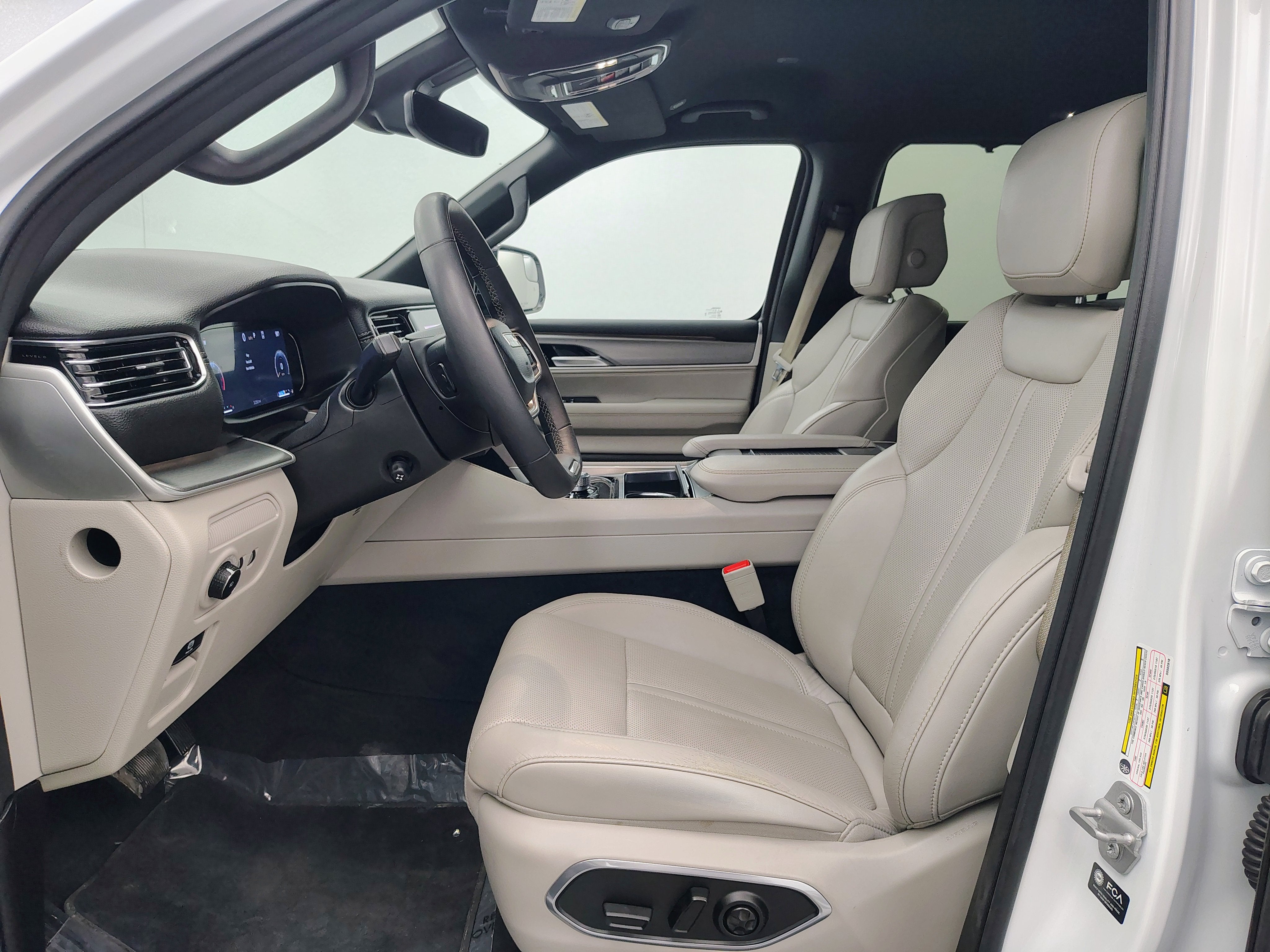 2025 Jeep Wagoneer L Series III 4x4