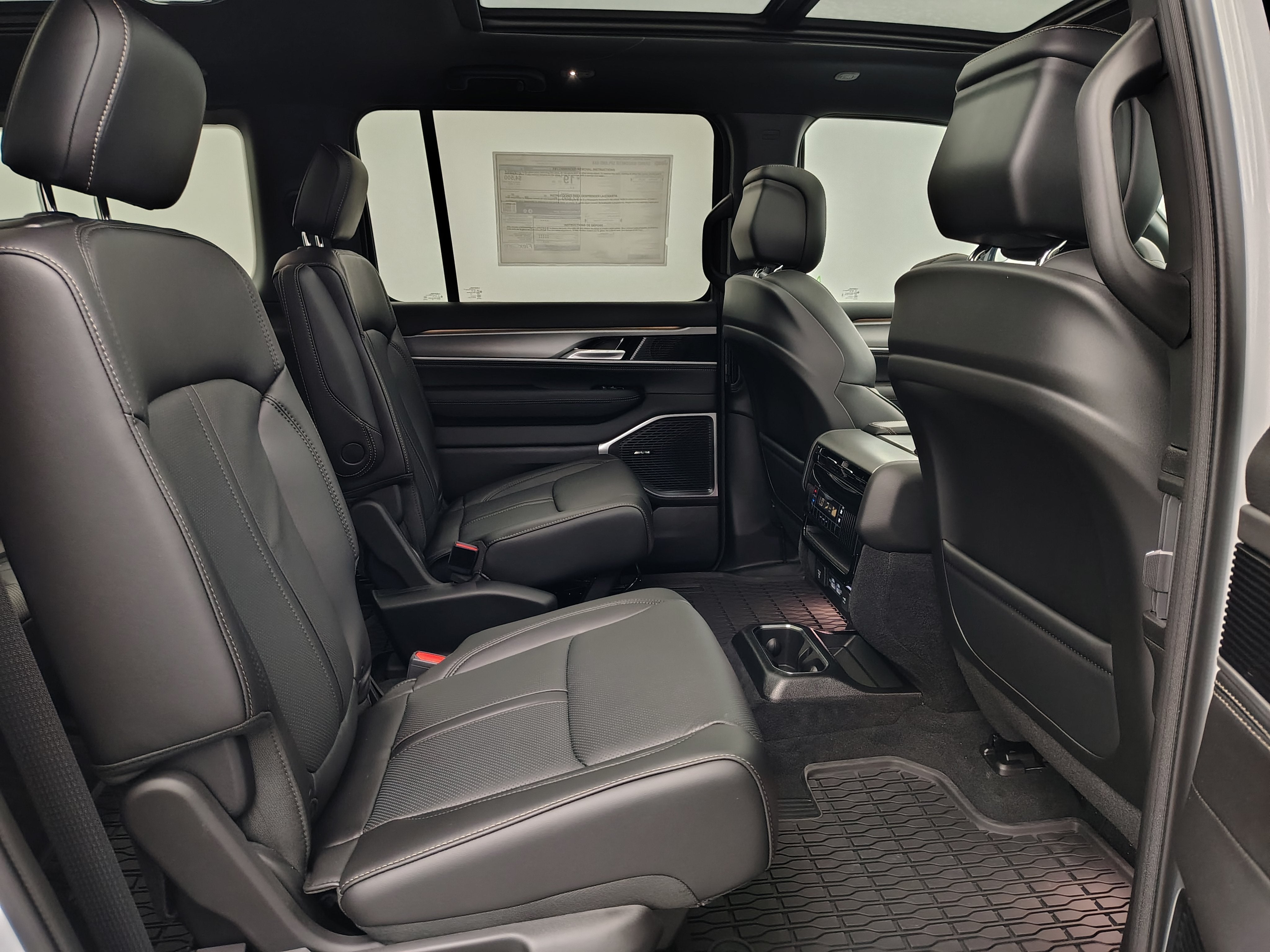 2026 Jeep Grand Wagoneer GRAND WAGONEER UPLAND 4X4