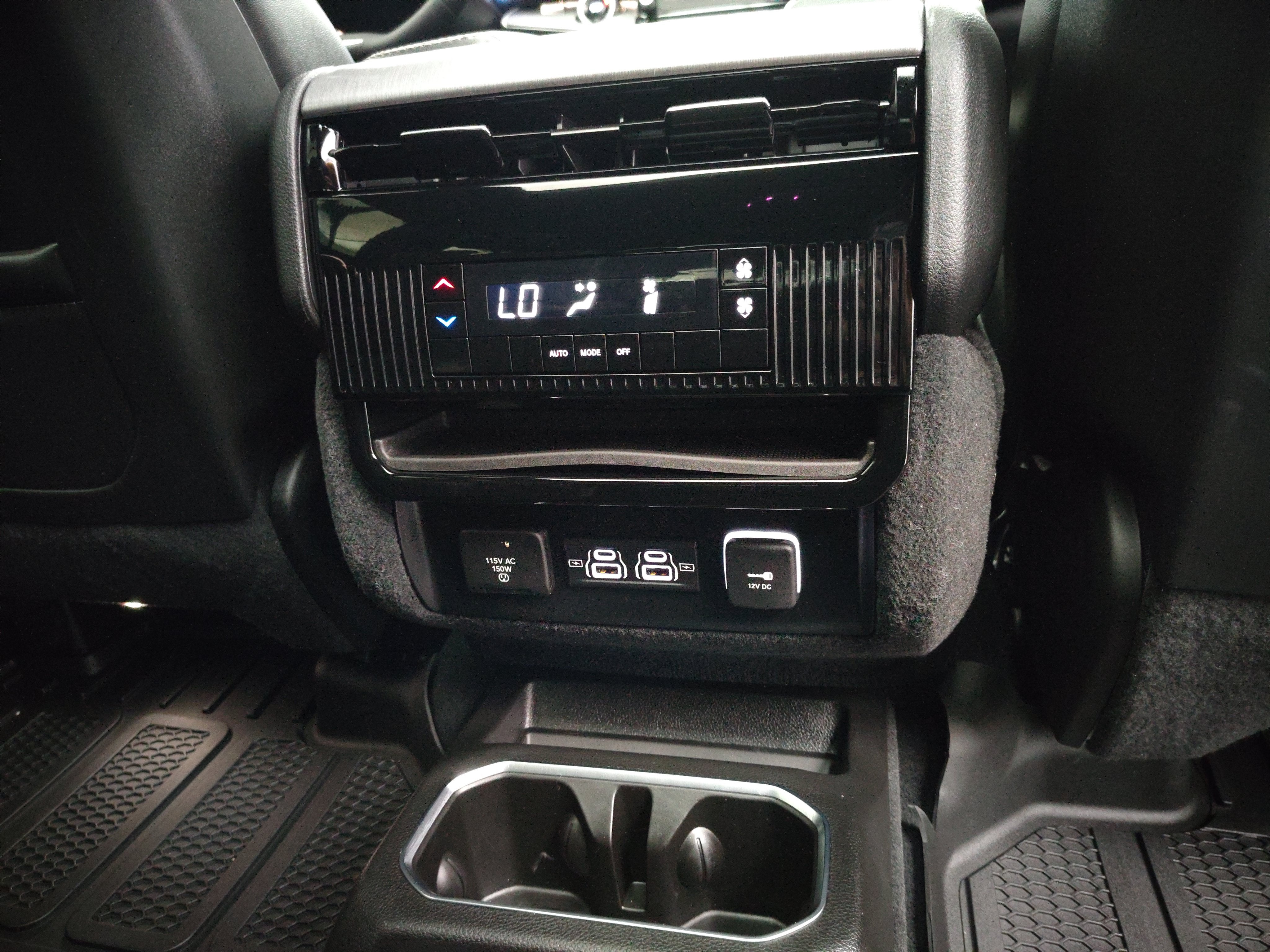 2026 Jeep Grand Wagoneer Base