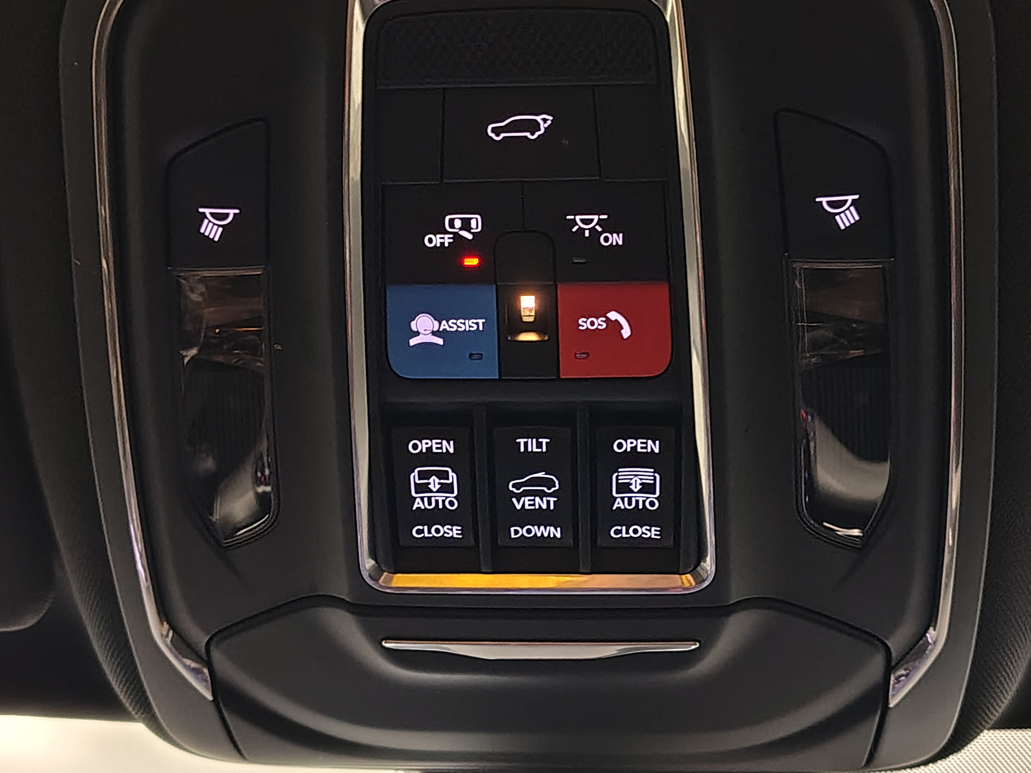 2026 Jeep Grand Wagoneer Base