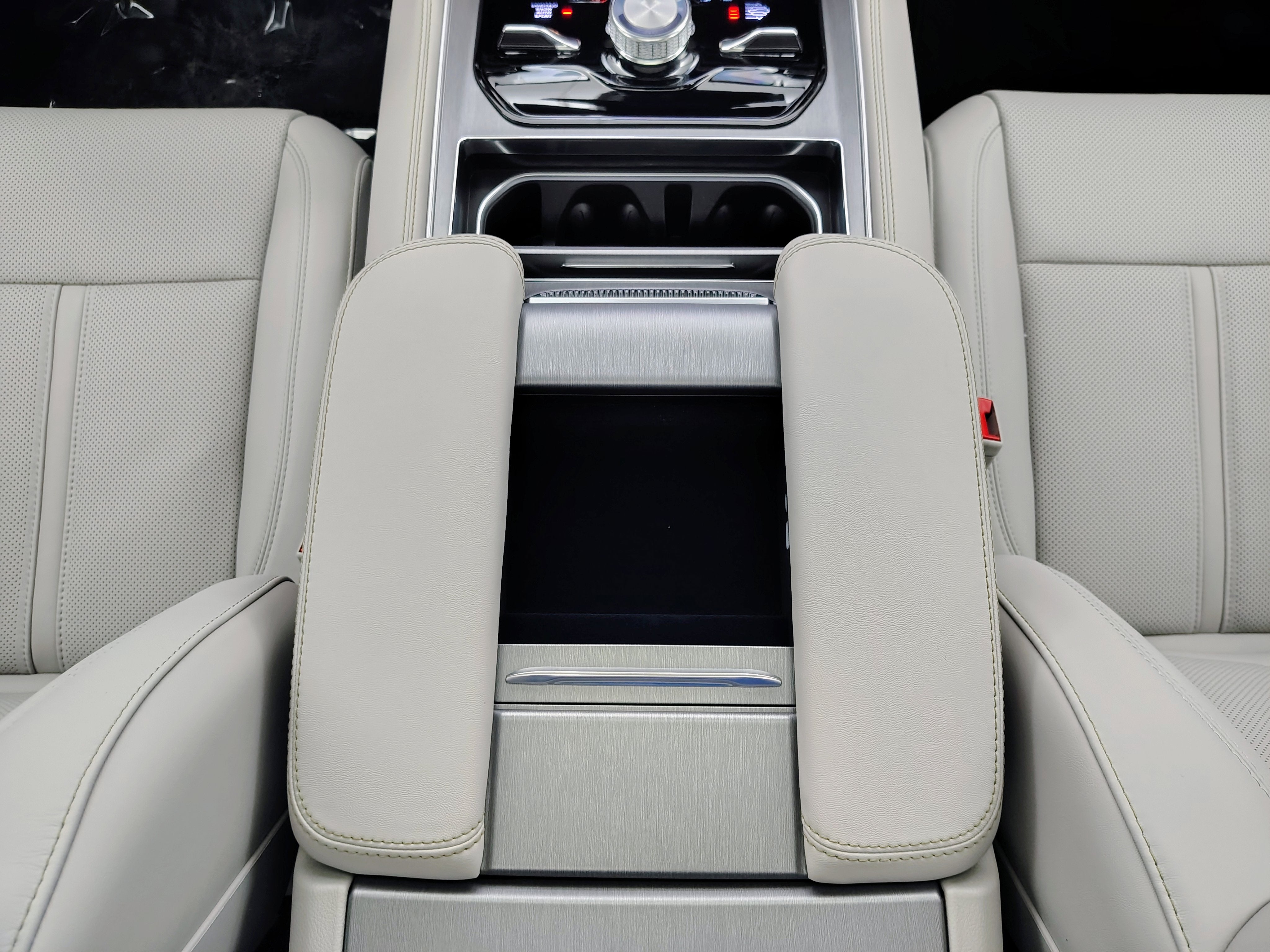 2026 Jeep Grand Wagoneer GRAND WAGONEER LIMITED RESERVE 4X4