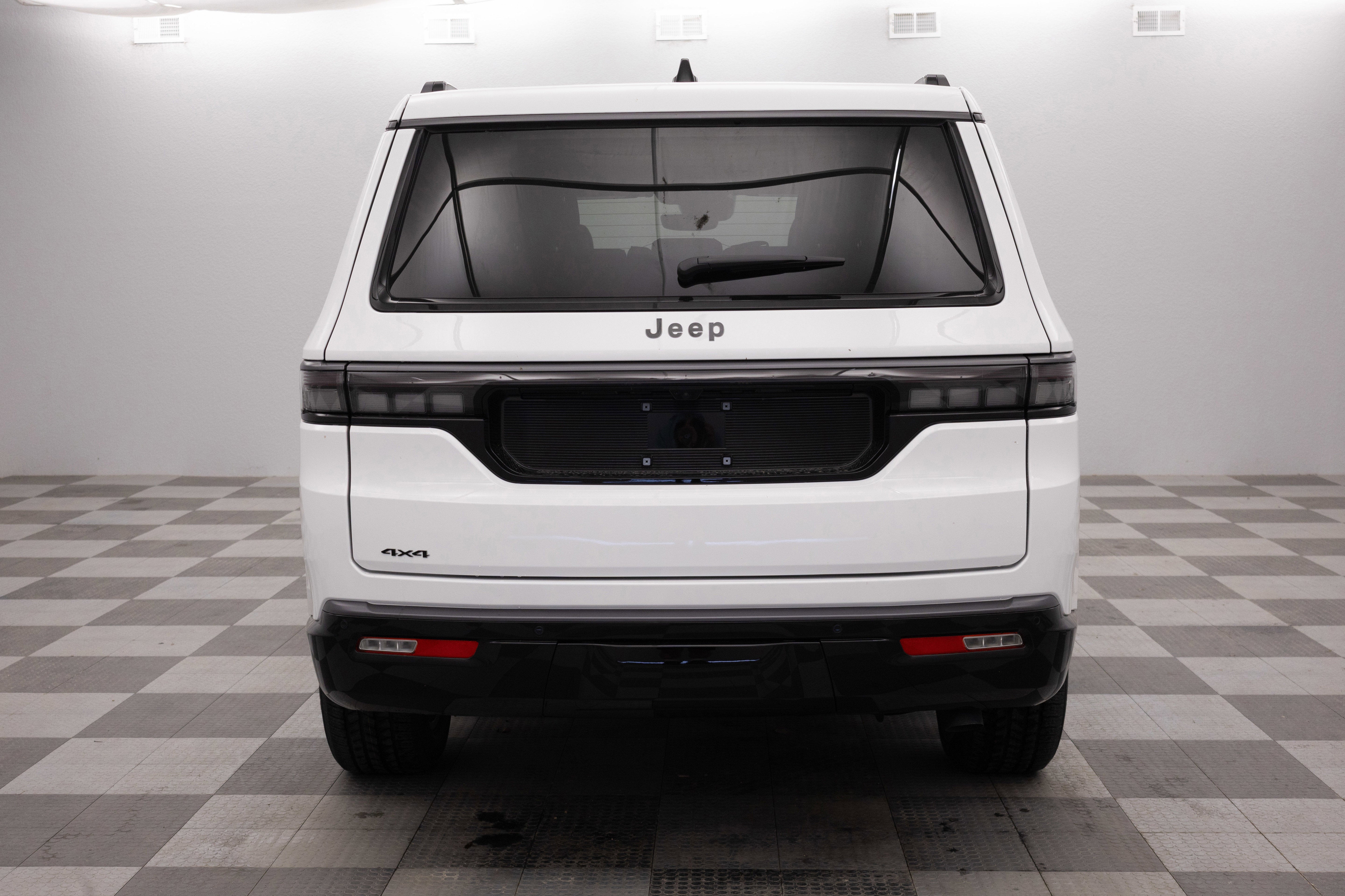 2026 Jeep Grand Wagoneer GRAND WAGONEER LIMITED ALTITUDE 4X4