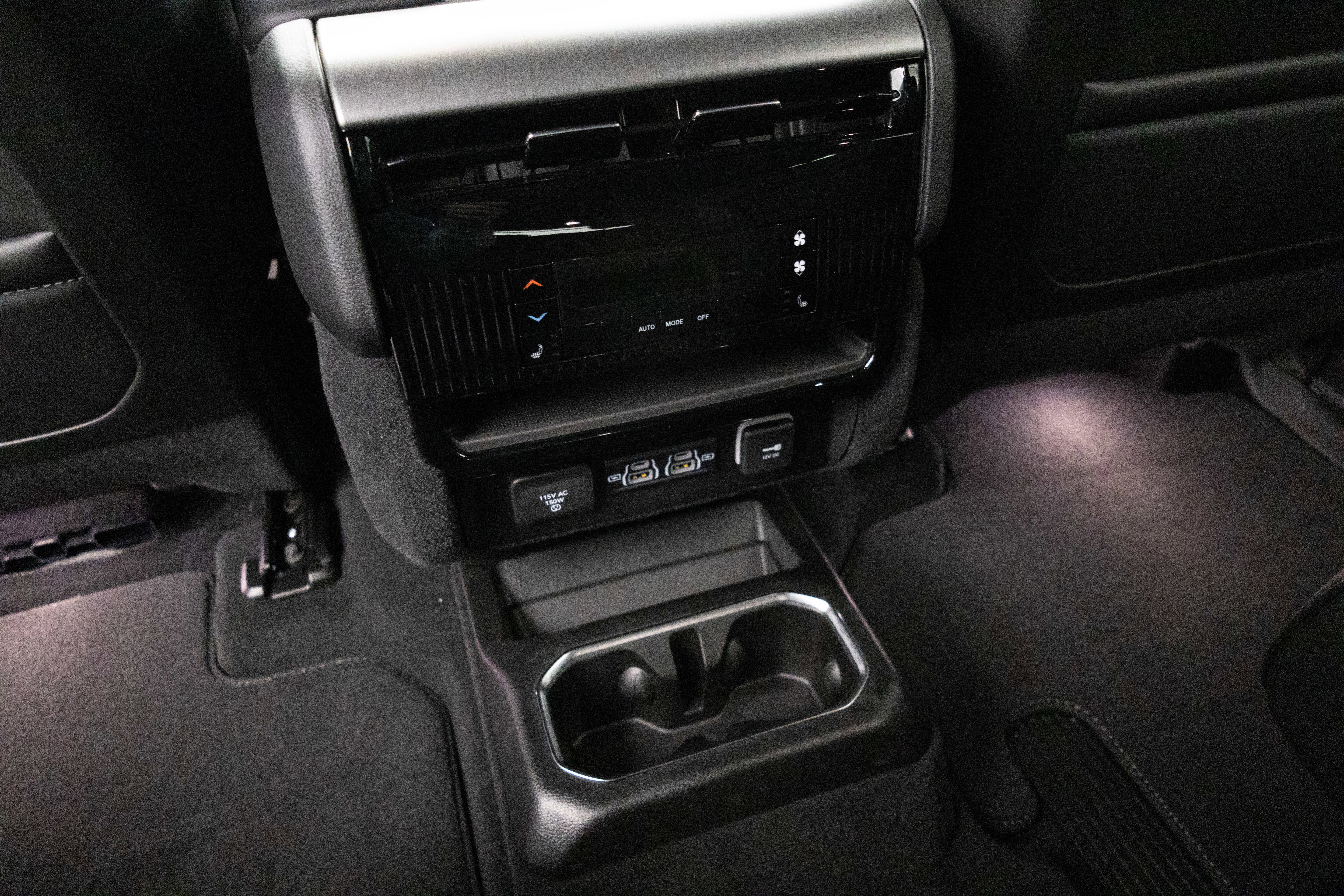 2026 Jeep Grand Wagoneer GRAND WAGONEER LIMITED ALTITUDE 4X4