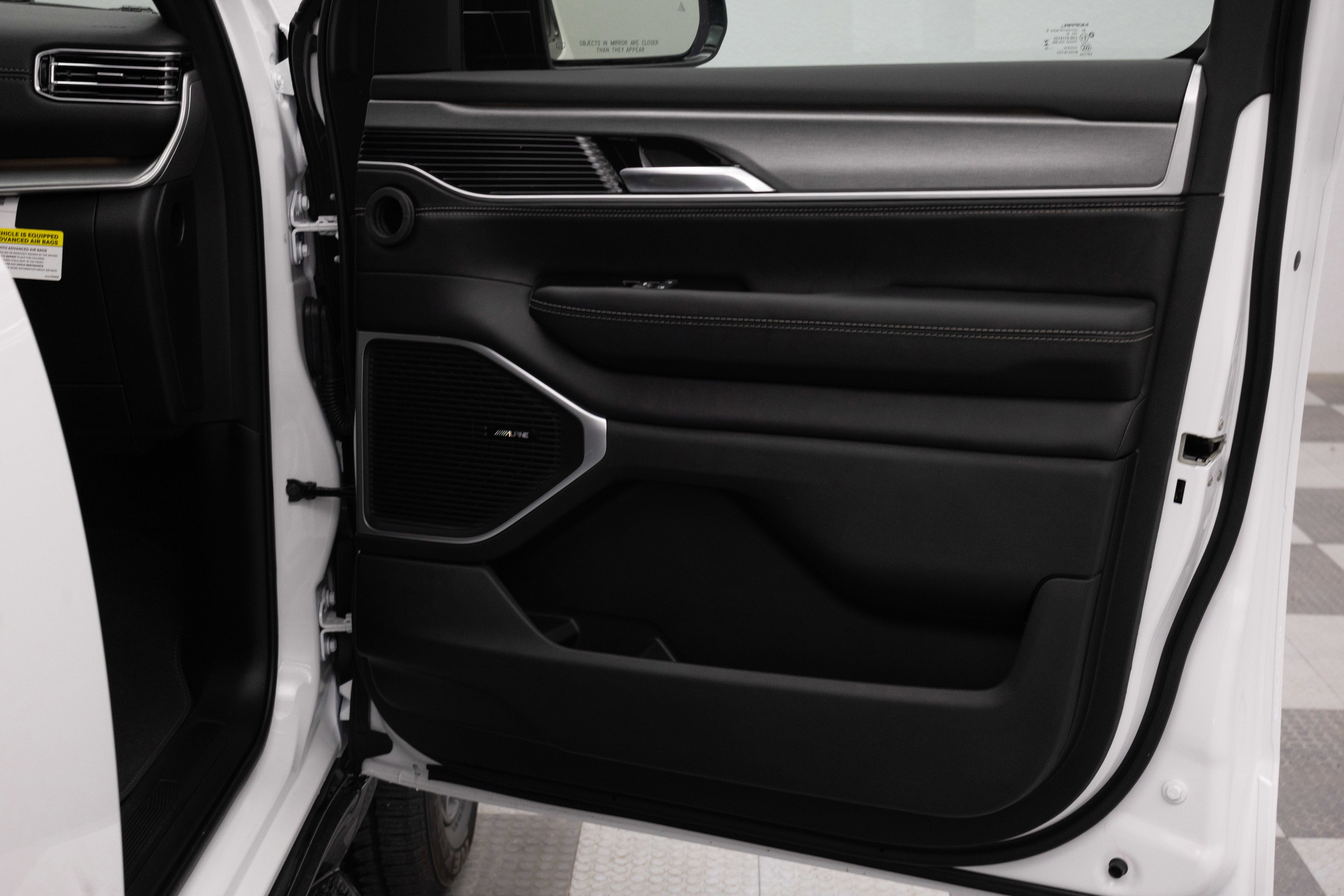 2026 Jeep Grand Wagoneer GRAND WAGONEER LIMITED ALTITUDE 4X4