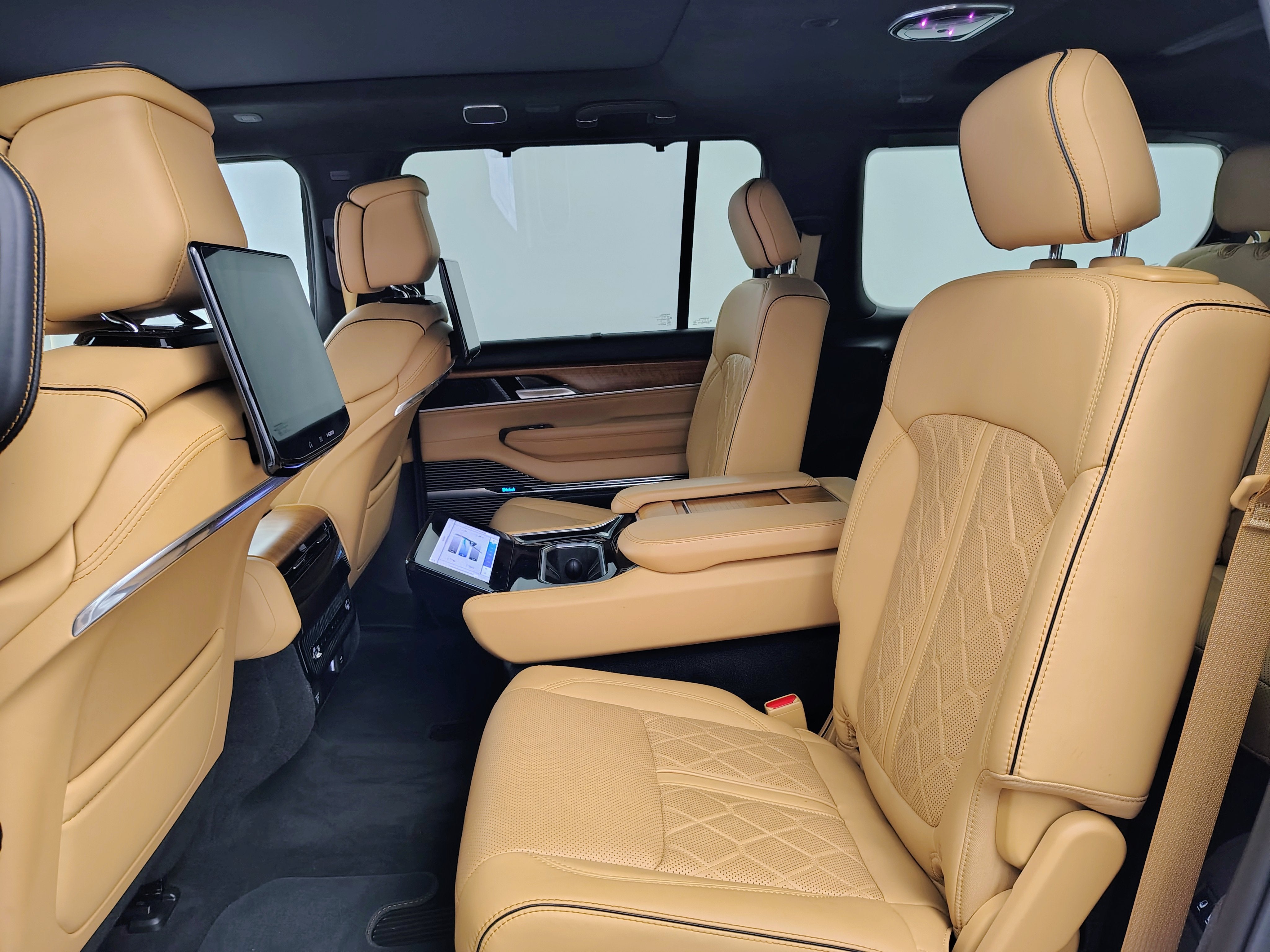 2025 Jeep Grand Wagoneer Series III 4x4