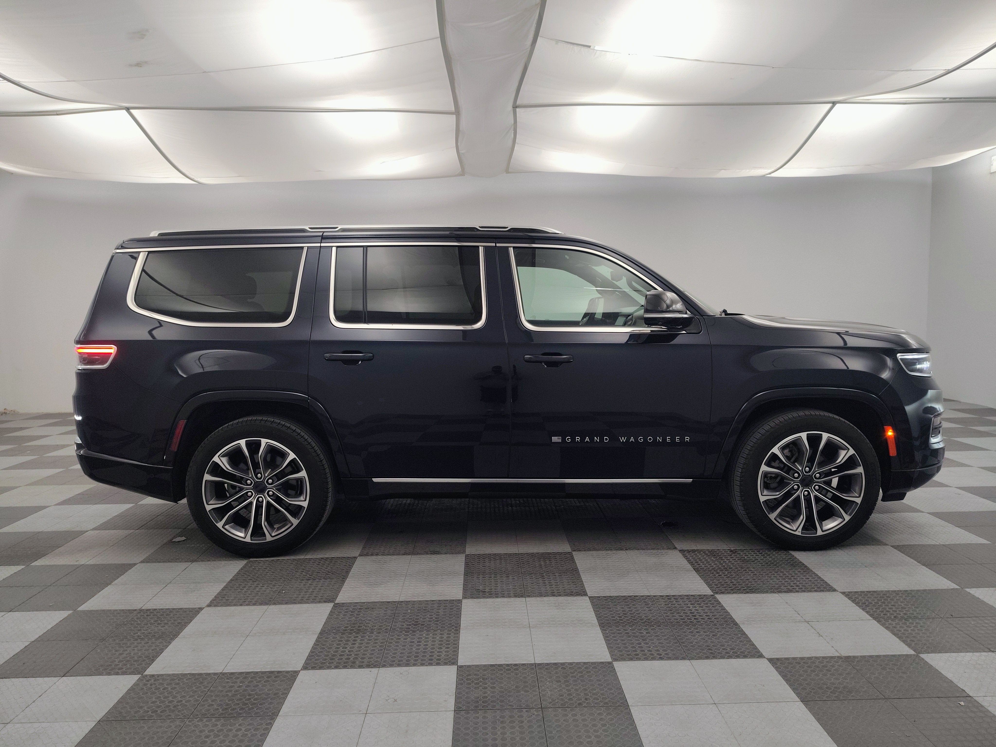 2025 Jeep Grand Wagoneer Series III 4x4