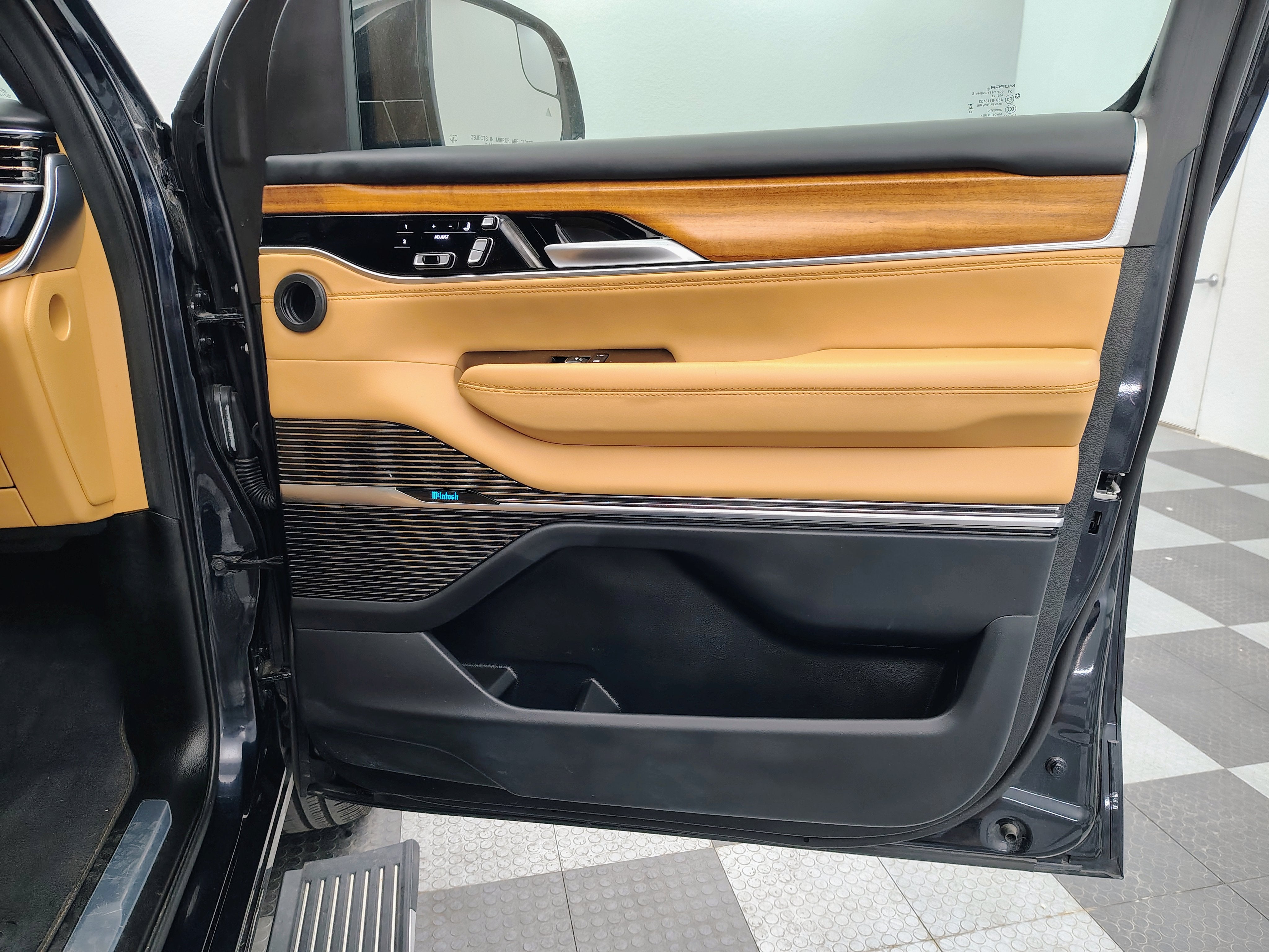 2025 Jeep Grand Wagoneer Series III 4x4