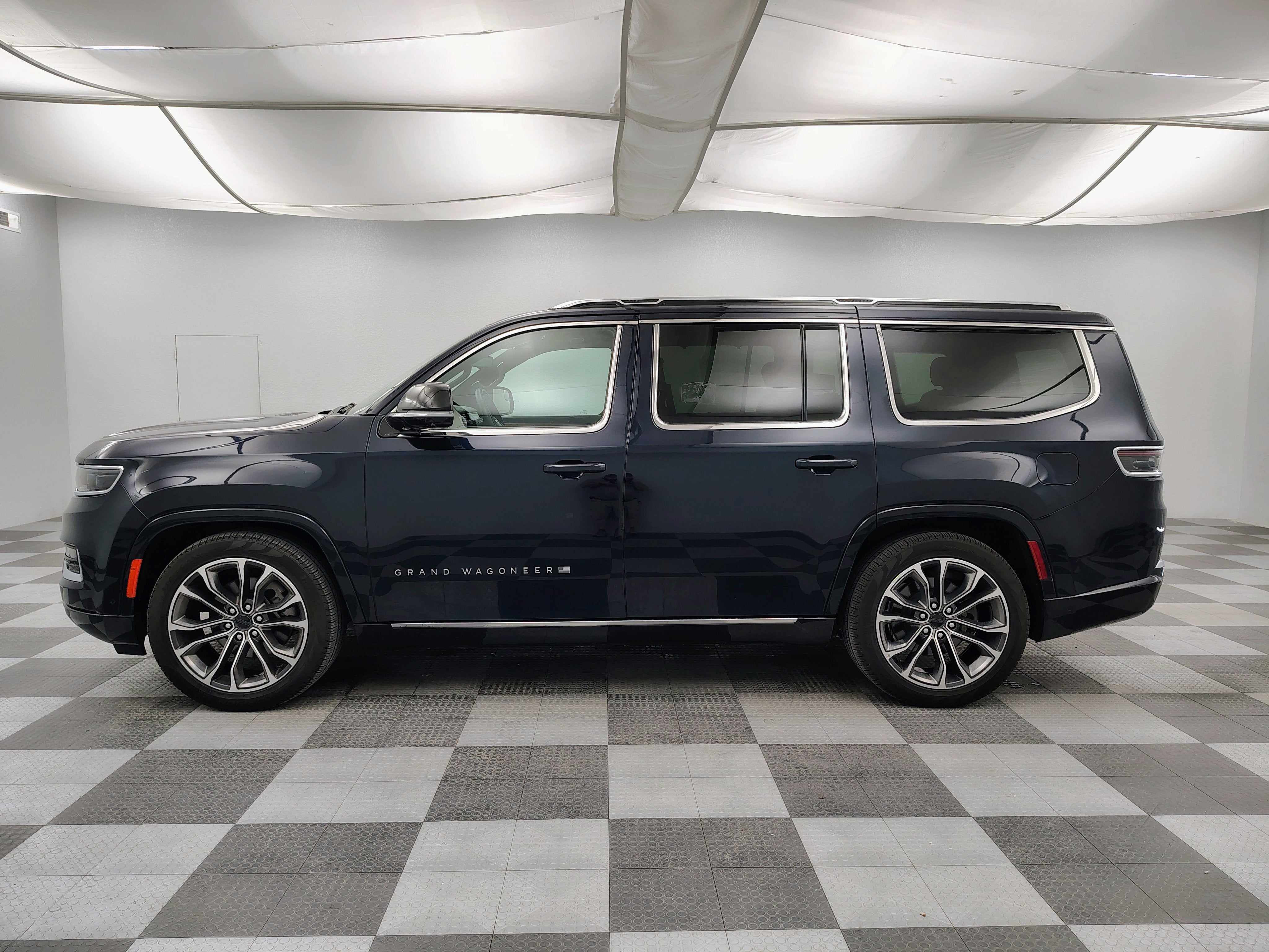 2025 Jeep Grand Wagoneer Series III 4x4