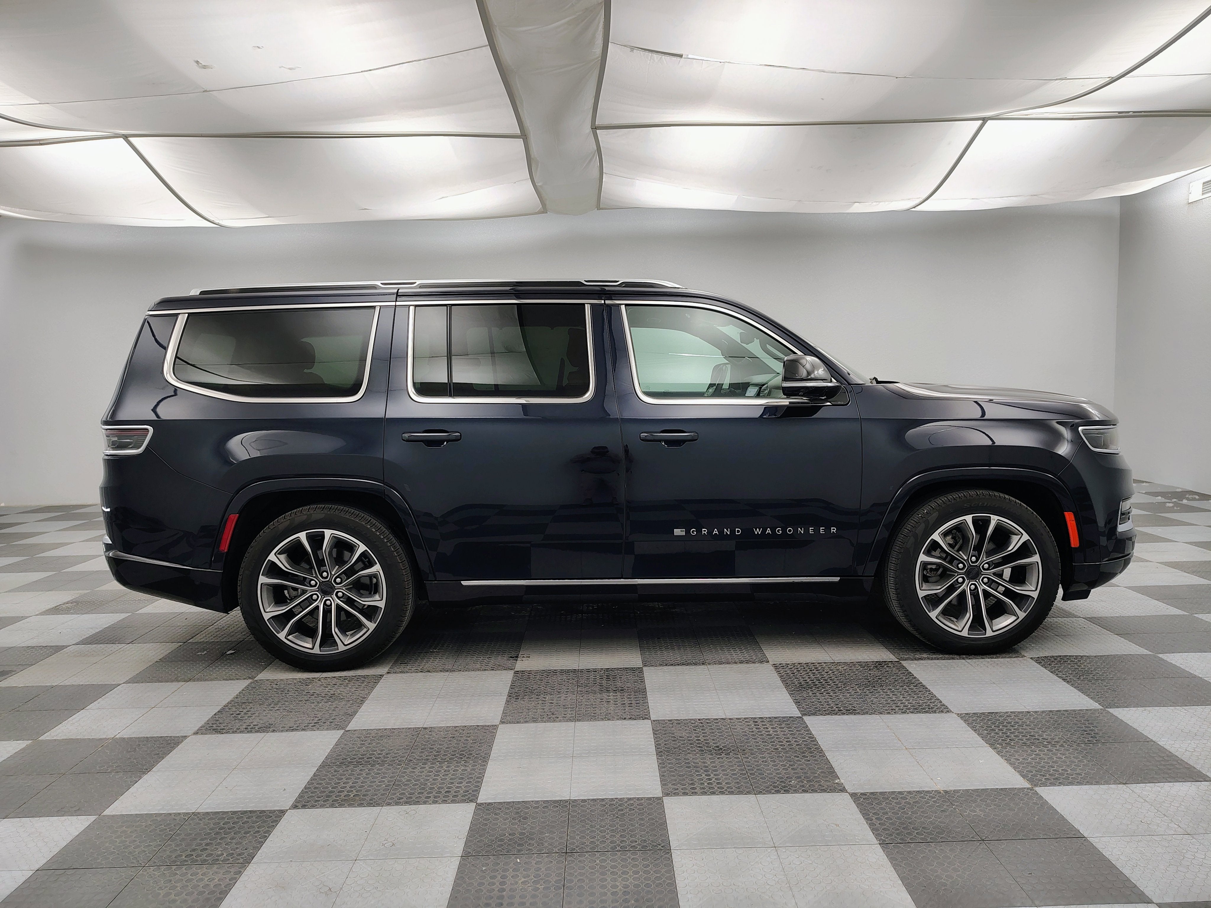 2025 Jeep Grand Wagoneer Series III 4x4