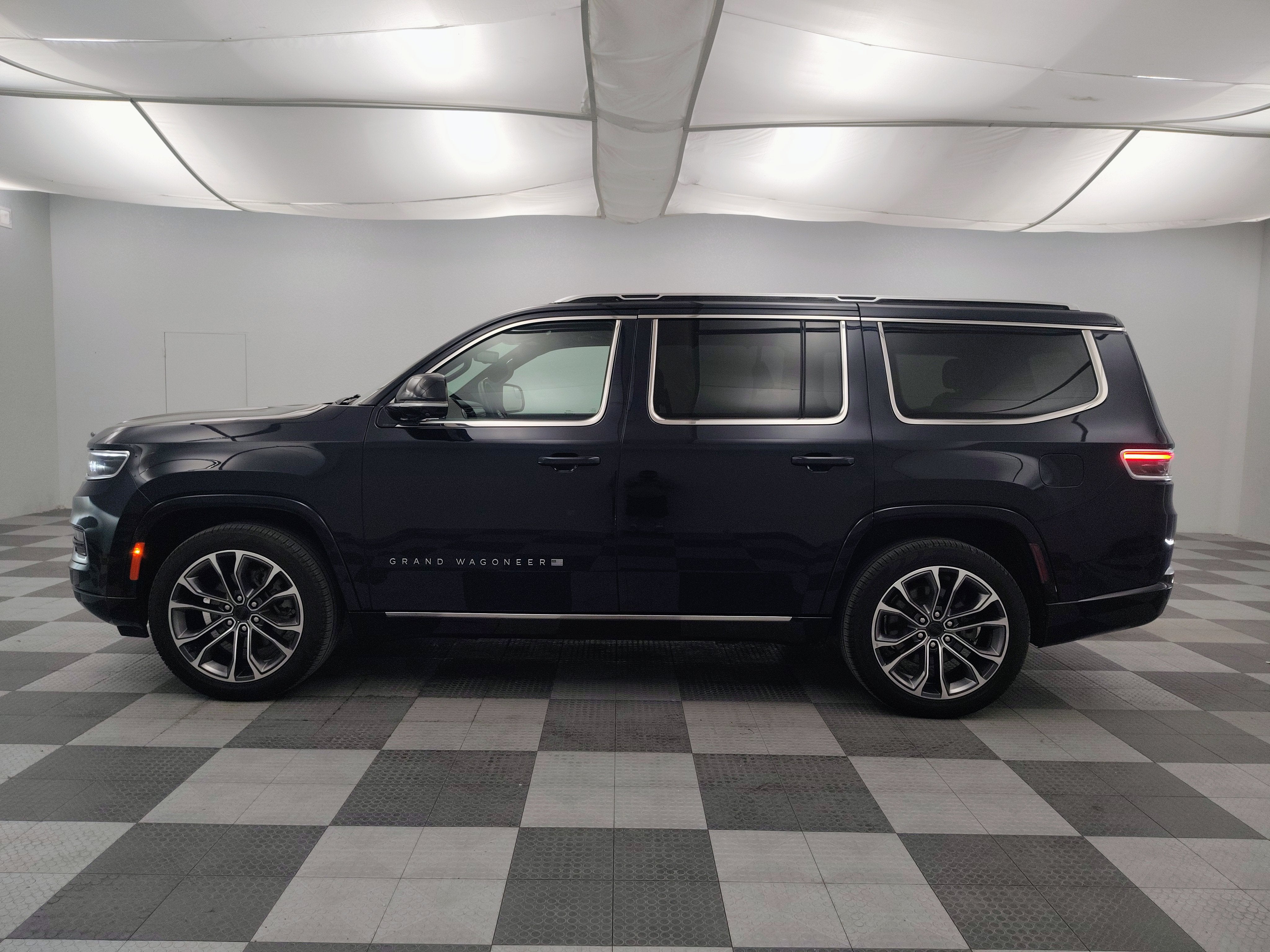 2025 Jeep Grand Wagoneer Series III 4x4