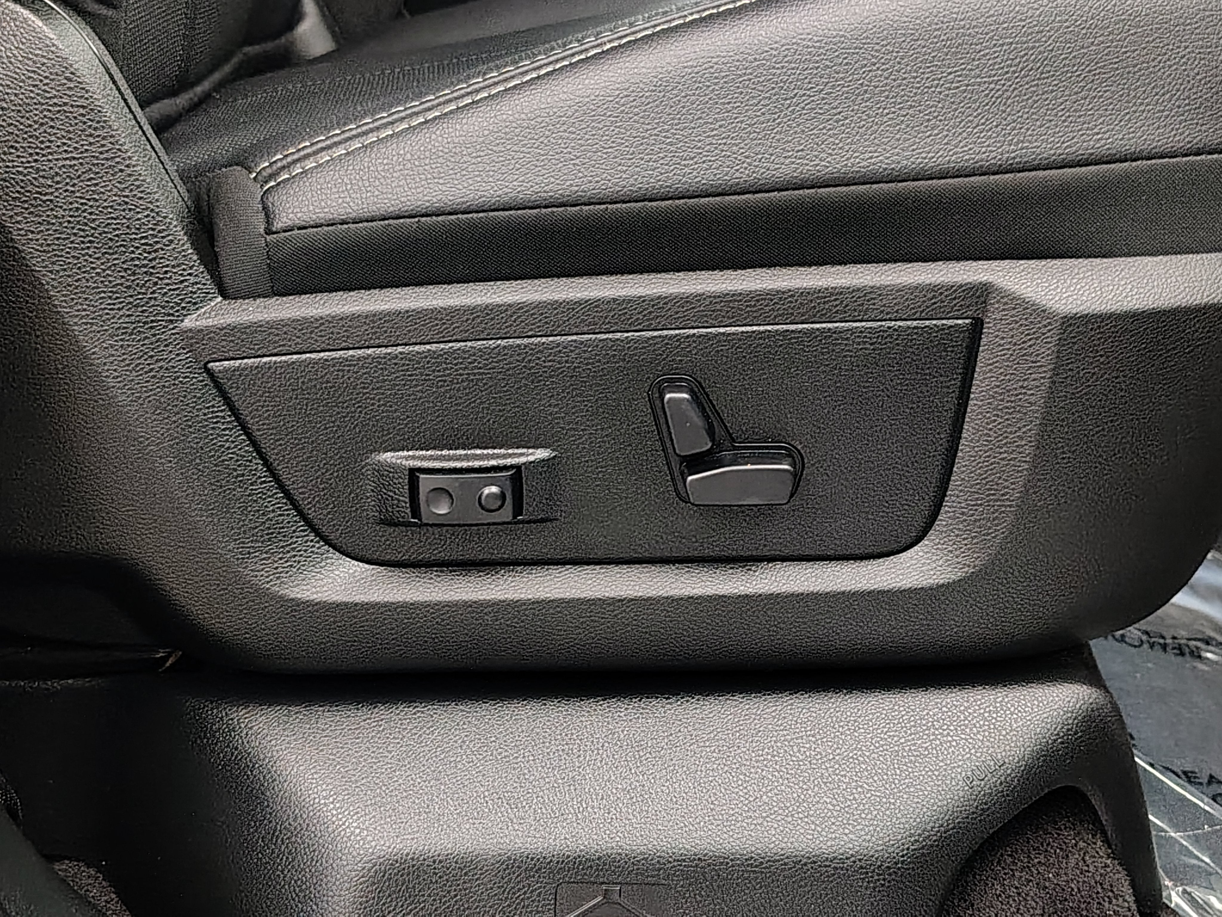 2018 RAM 1500 Sport