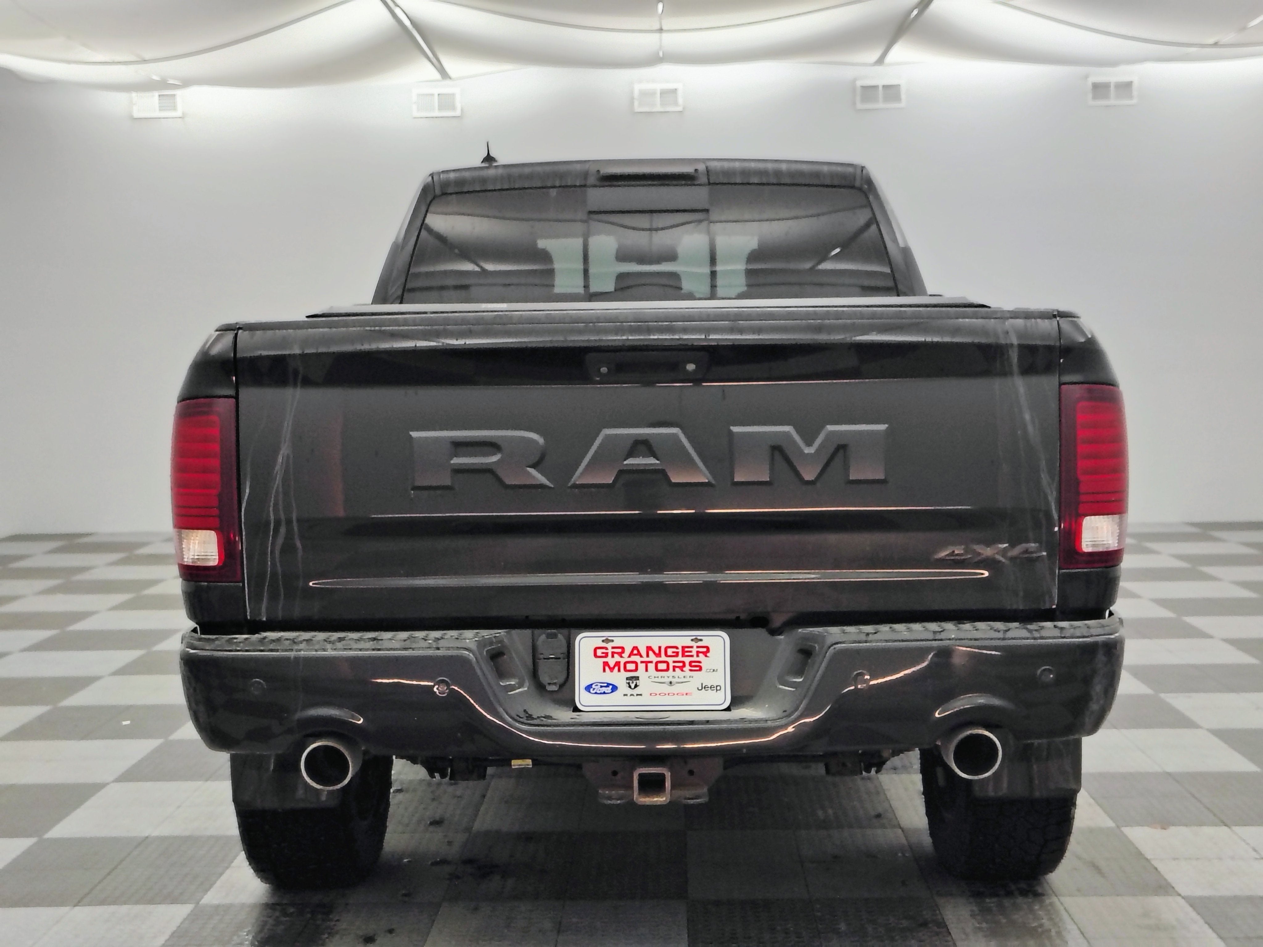 2018 RAM 1500 Night