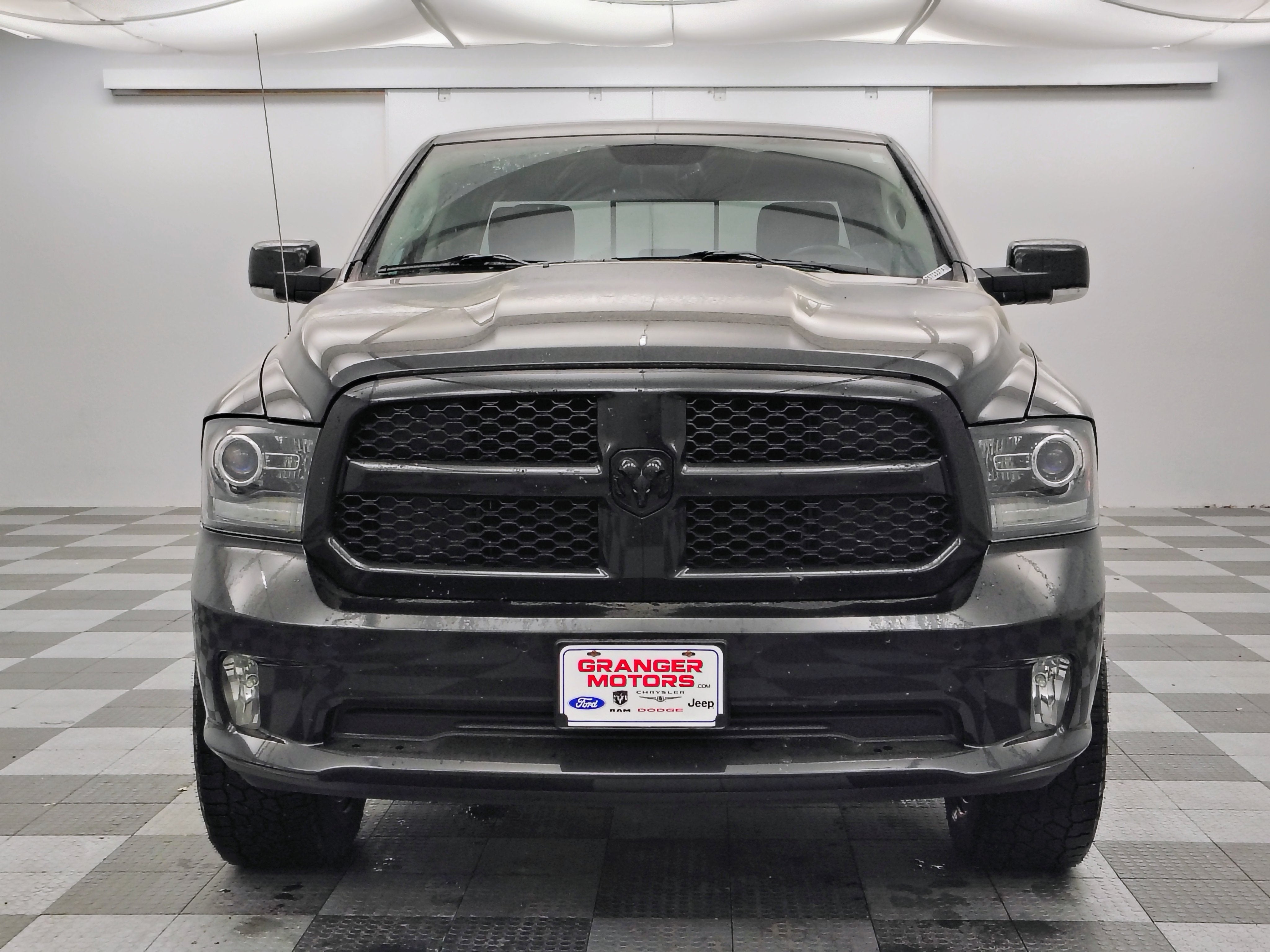 2018 RAM 1500 Night