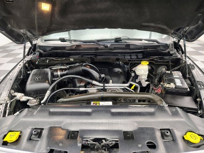 2017 RAM 1500 Laramie Crew Cab 4x4 5'7' Box