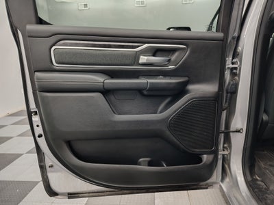 2020 RAM 1500 Big Horn Crew Cab 4x4 5'7' Box