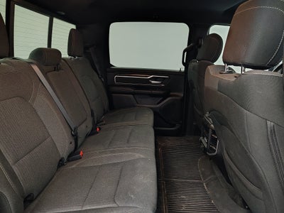 2020 RAM 1500 Big Horn Crew Cab 4x4 5'7' Box