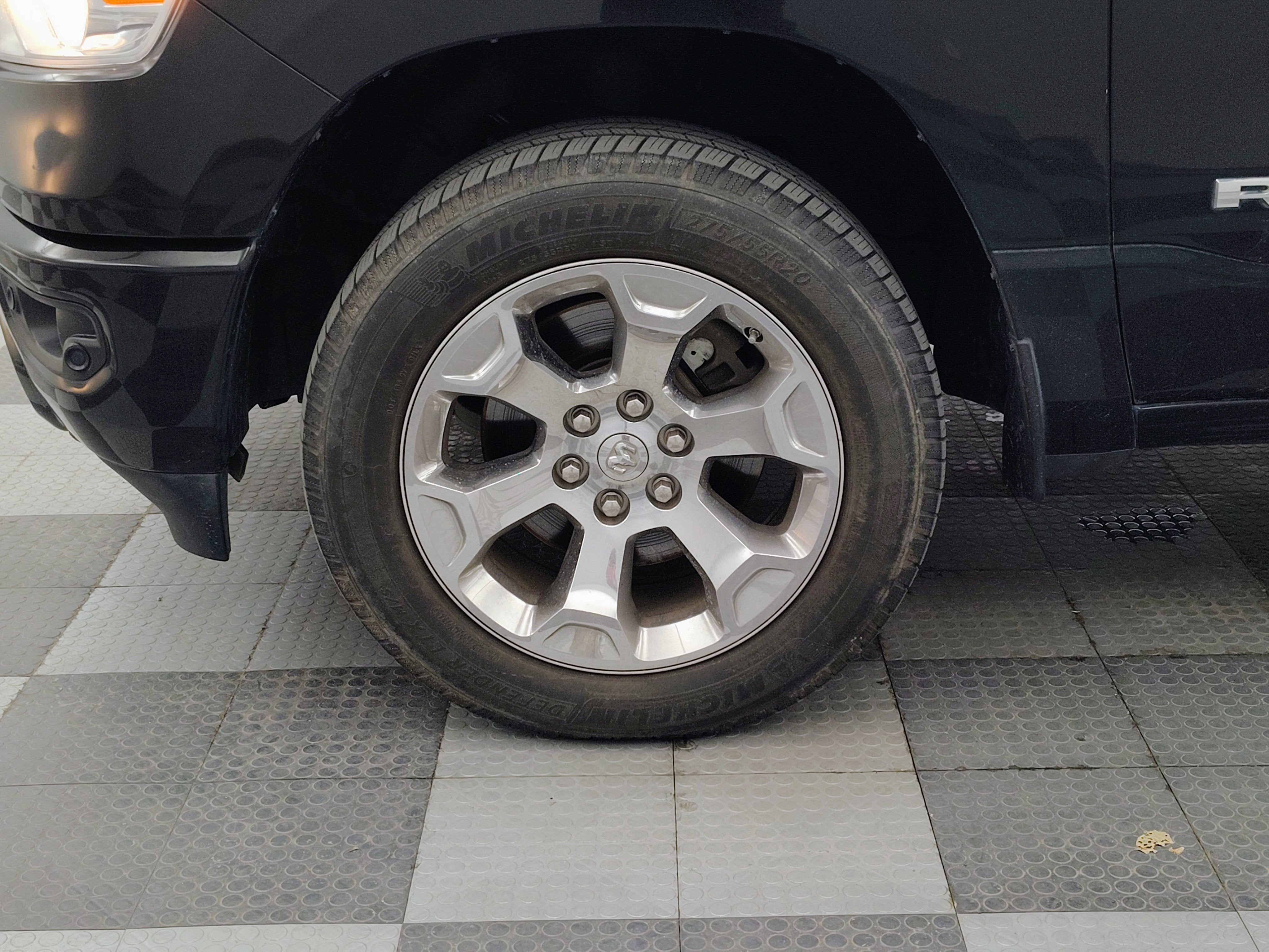 2019 RAM 1500 Big Horn/Lone Star Crew Cab 4x4 5'7' Box