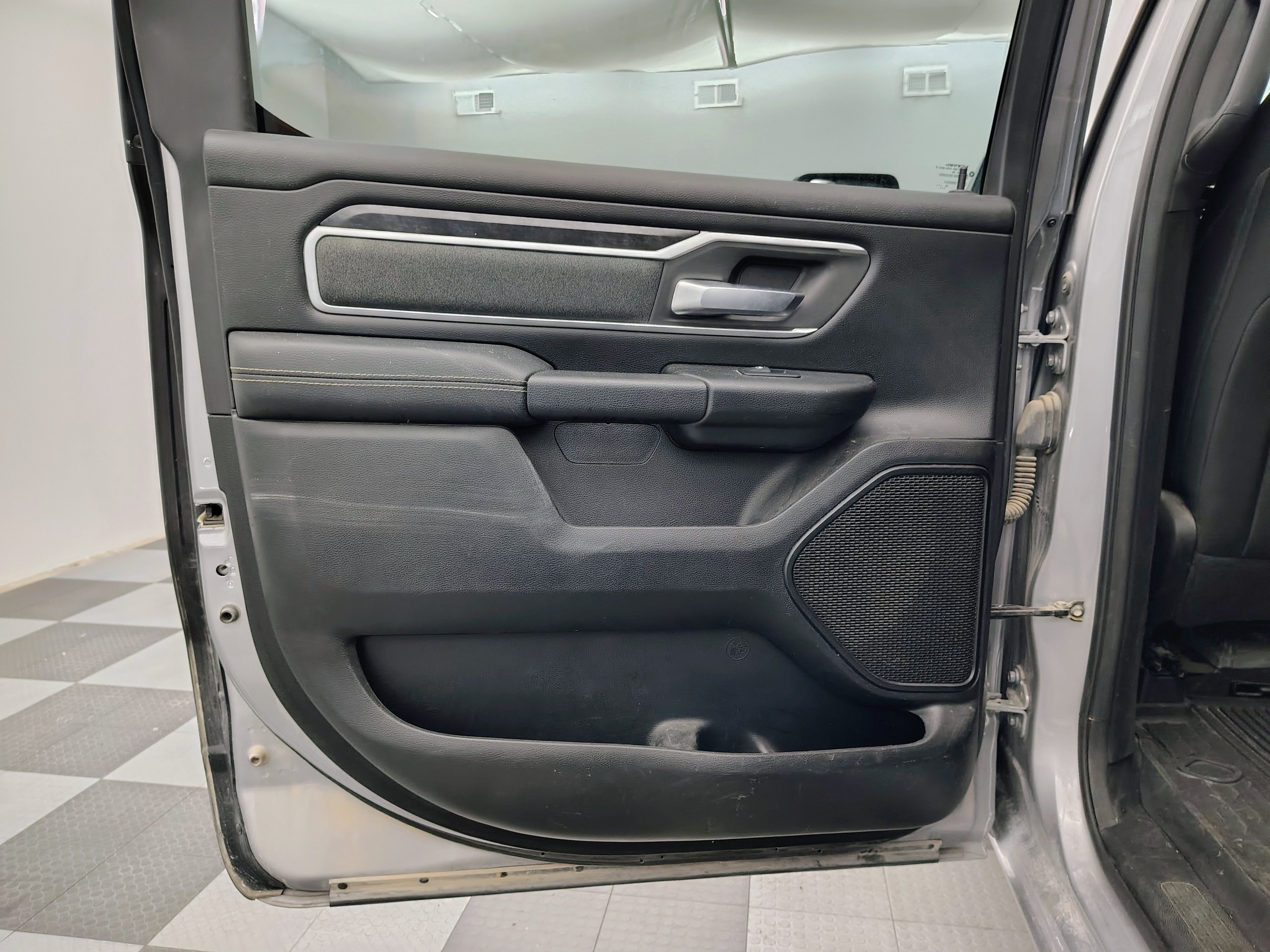 2021 RAM 1500 Big Horn Crew Cab 4x4 5'7' Box