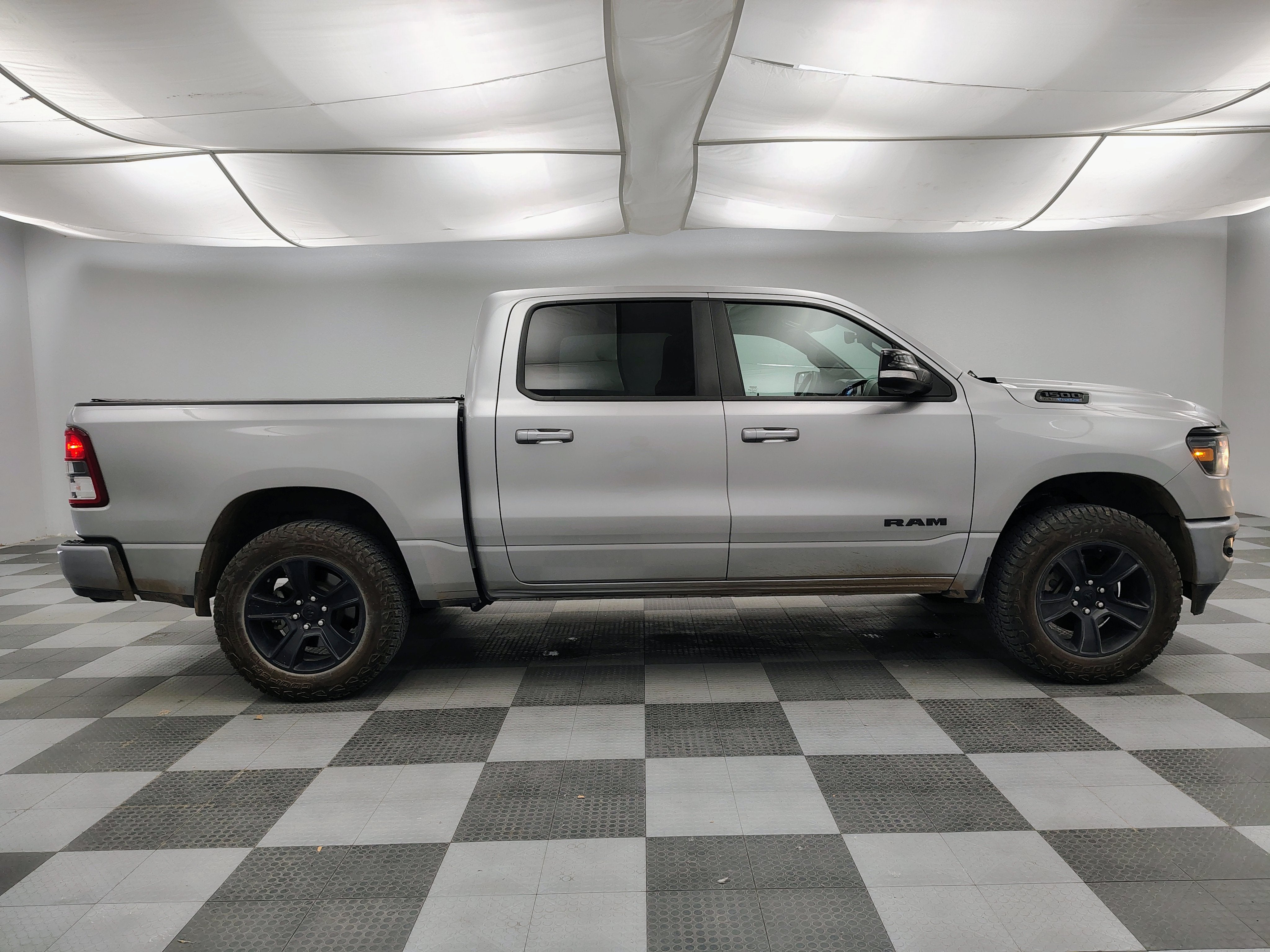2021 RAM 1500 Big Horn Crew Cab 4x4 5'7' Box
