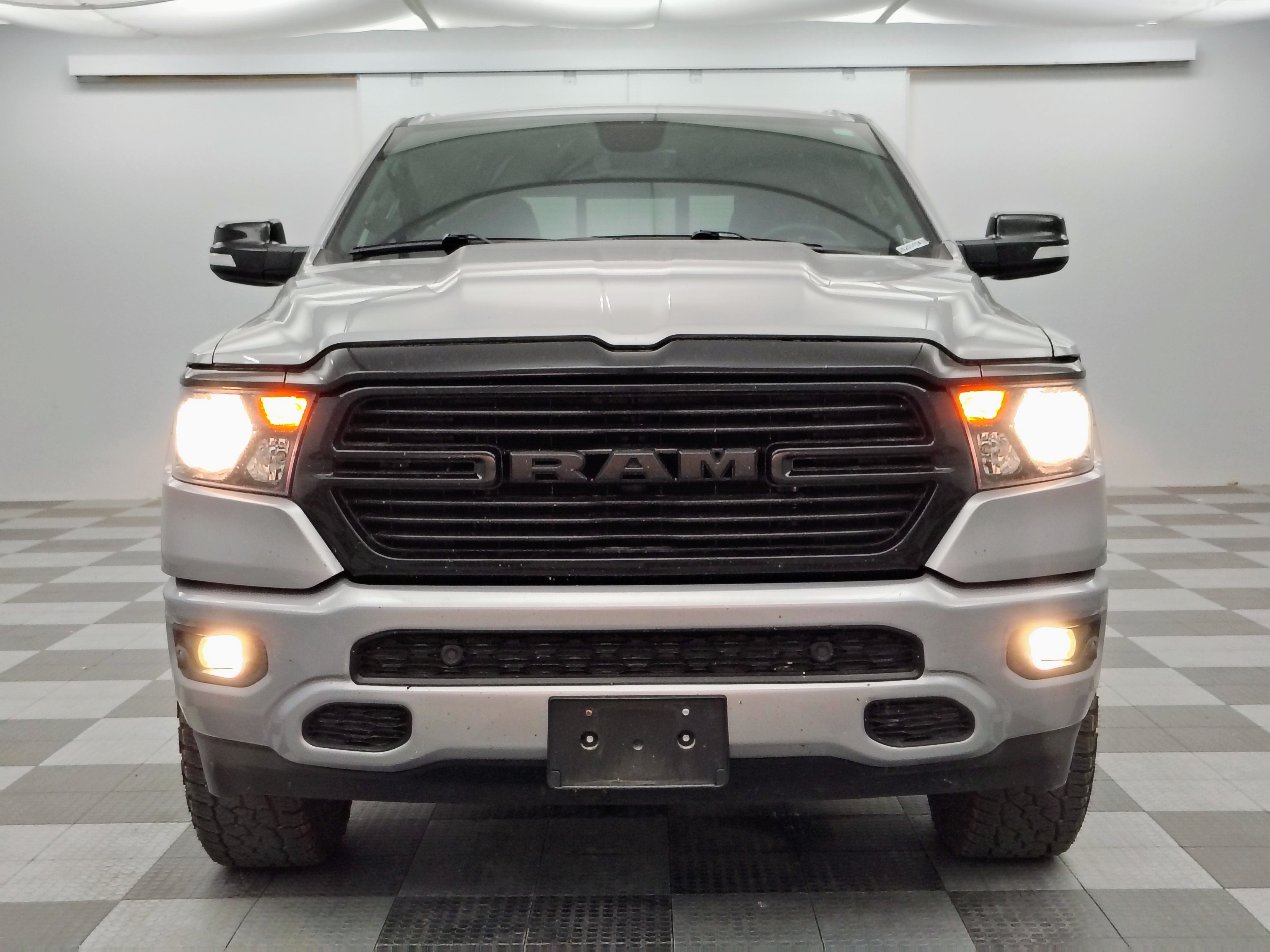 2021 RAM 1500 Big Horn Crew Cab 4x4 5'7' Box