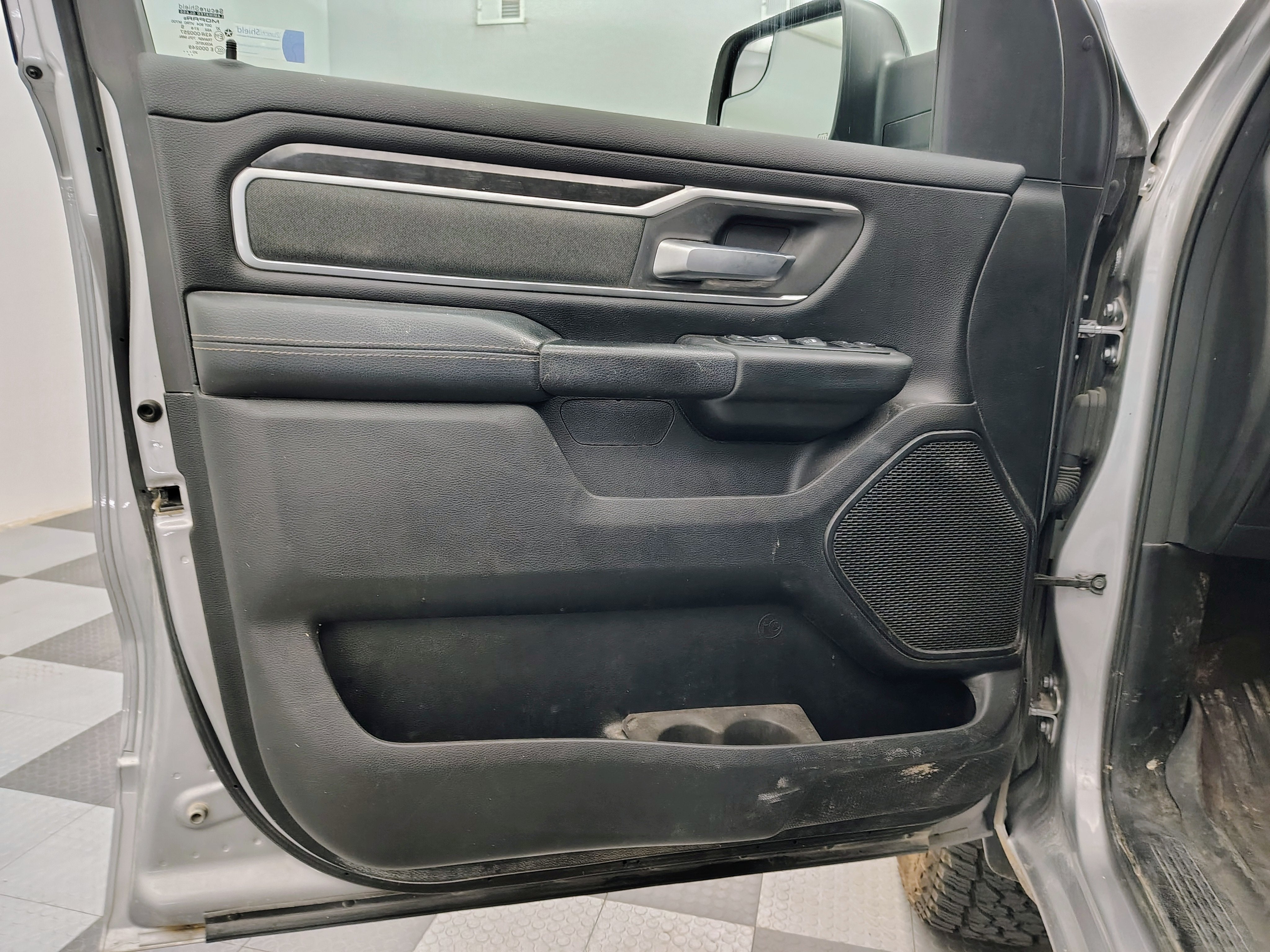 2021 RAM 1500 Big Horn Crew Cab 4x4 5'7' Box