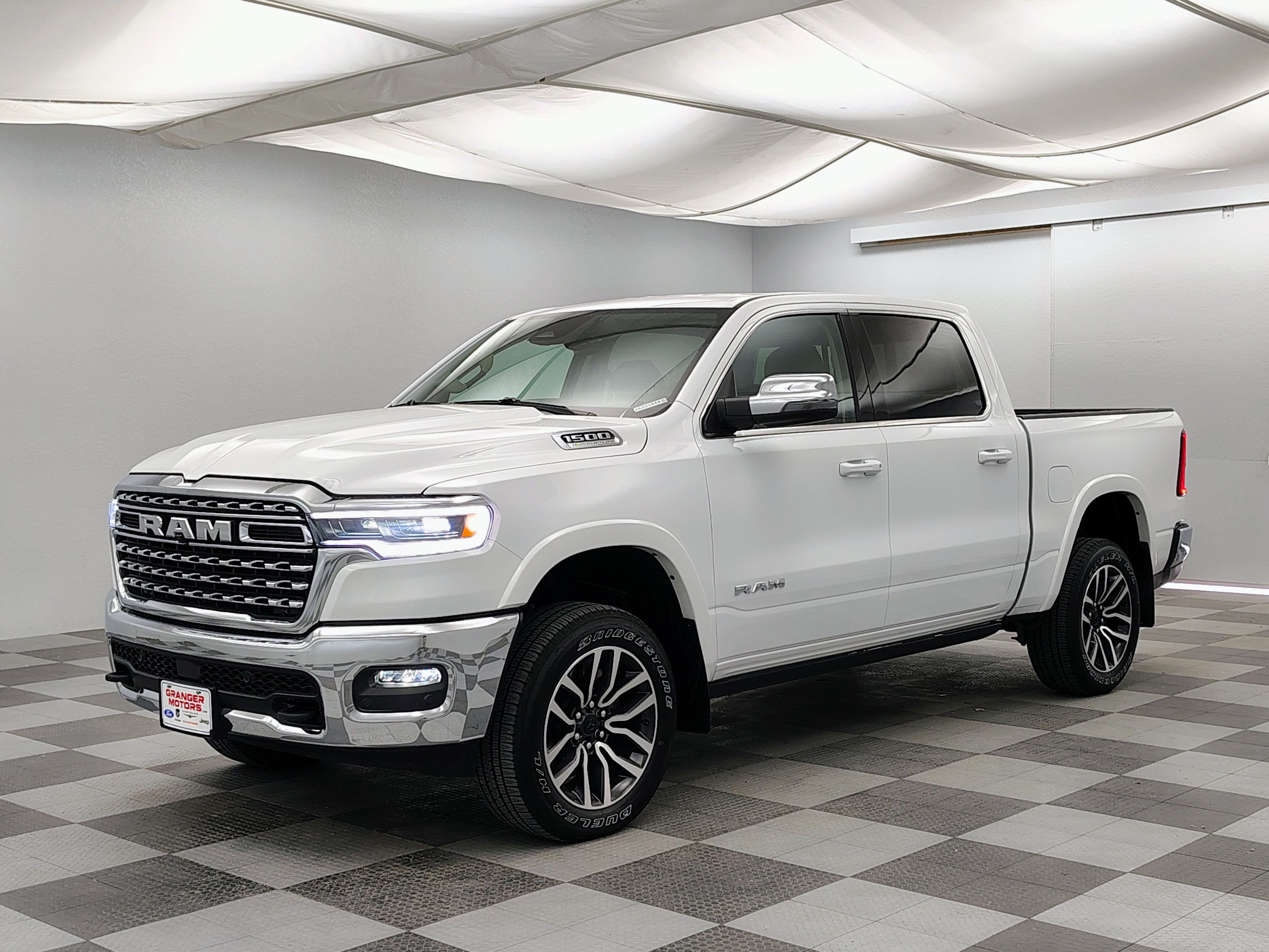 2026 RAM 1500 Limited Longhorn Crew Cab 4x4 5'7' Box