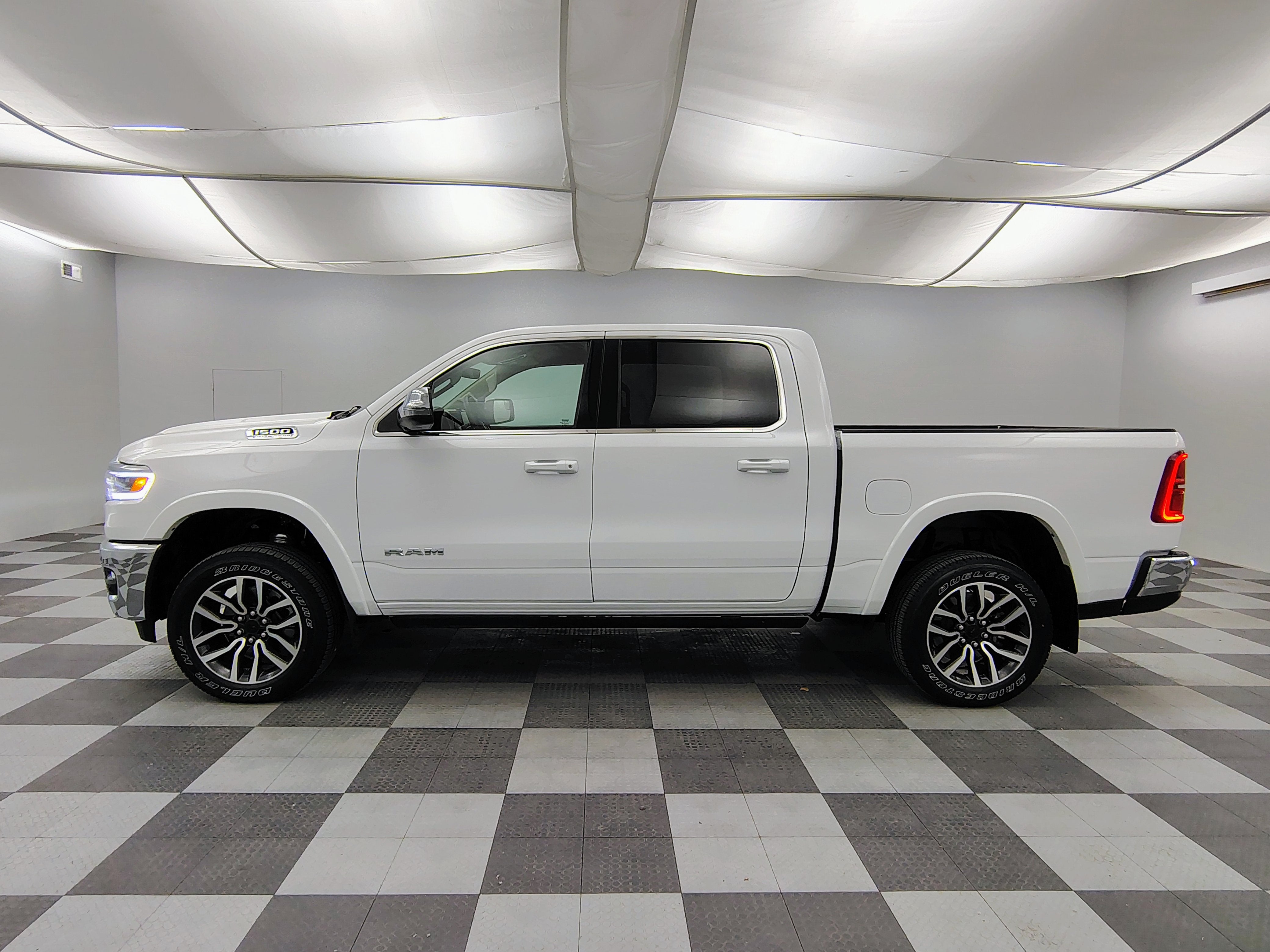 2026 RAM 1500 Limited Longhorn Crew Cab 4x4 5'7' Box
