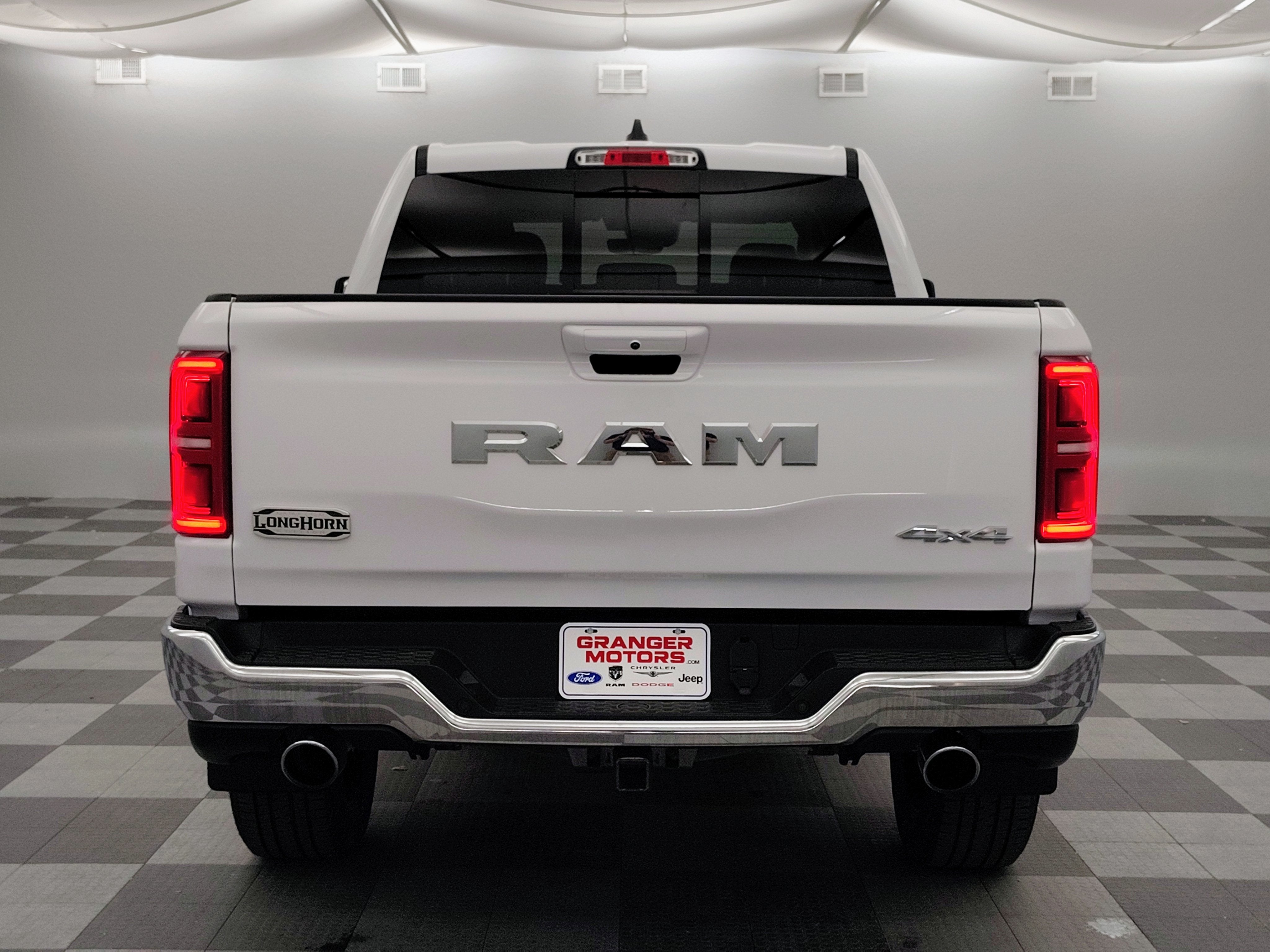 2026 RAM 1500 Limited Longhorn Crew Cab 4x4 5'7' Box