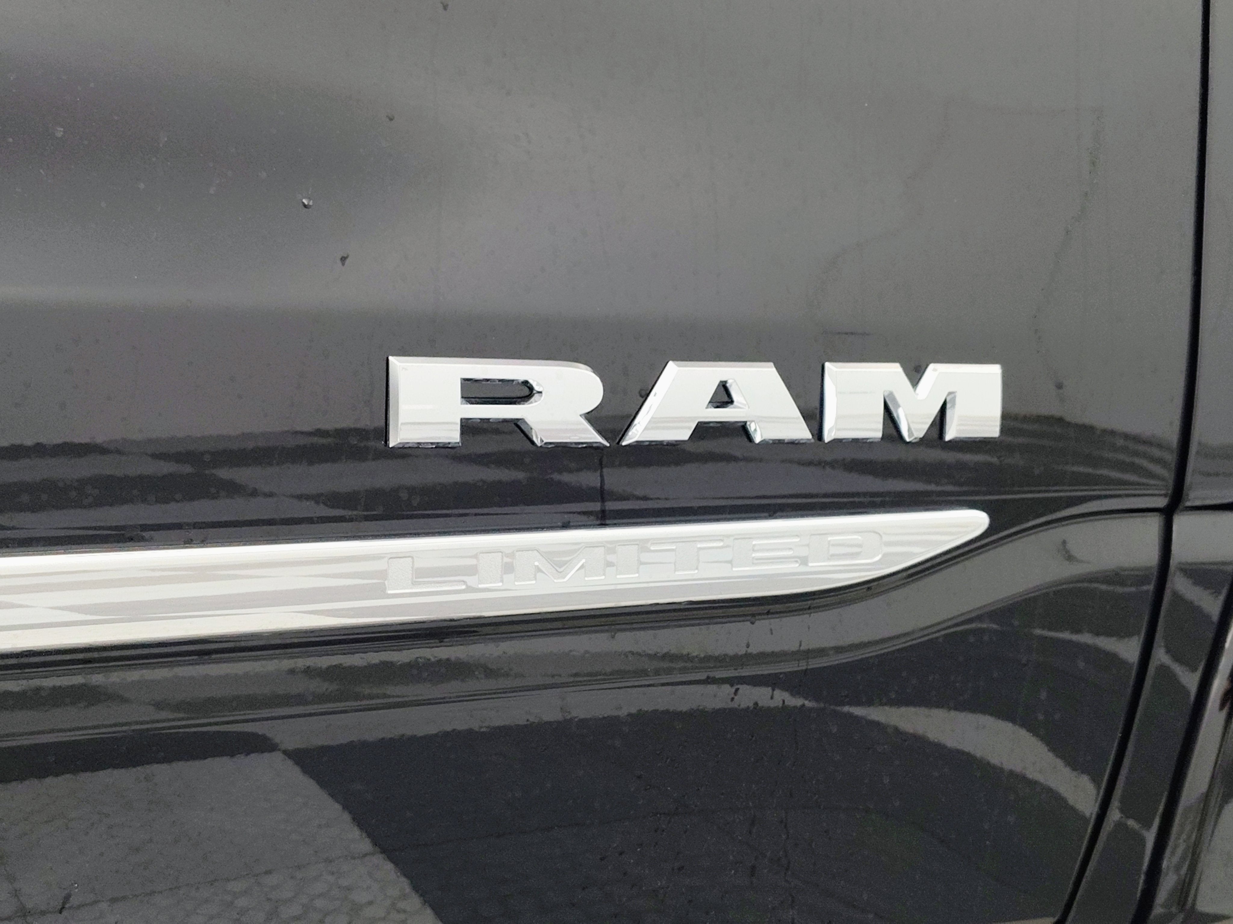 2026 RAM Ram 1500 RAM 1500 LIMITED CREW CAB 4X4 5'7' BOX