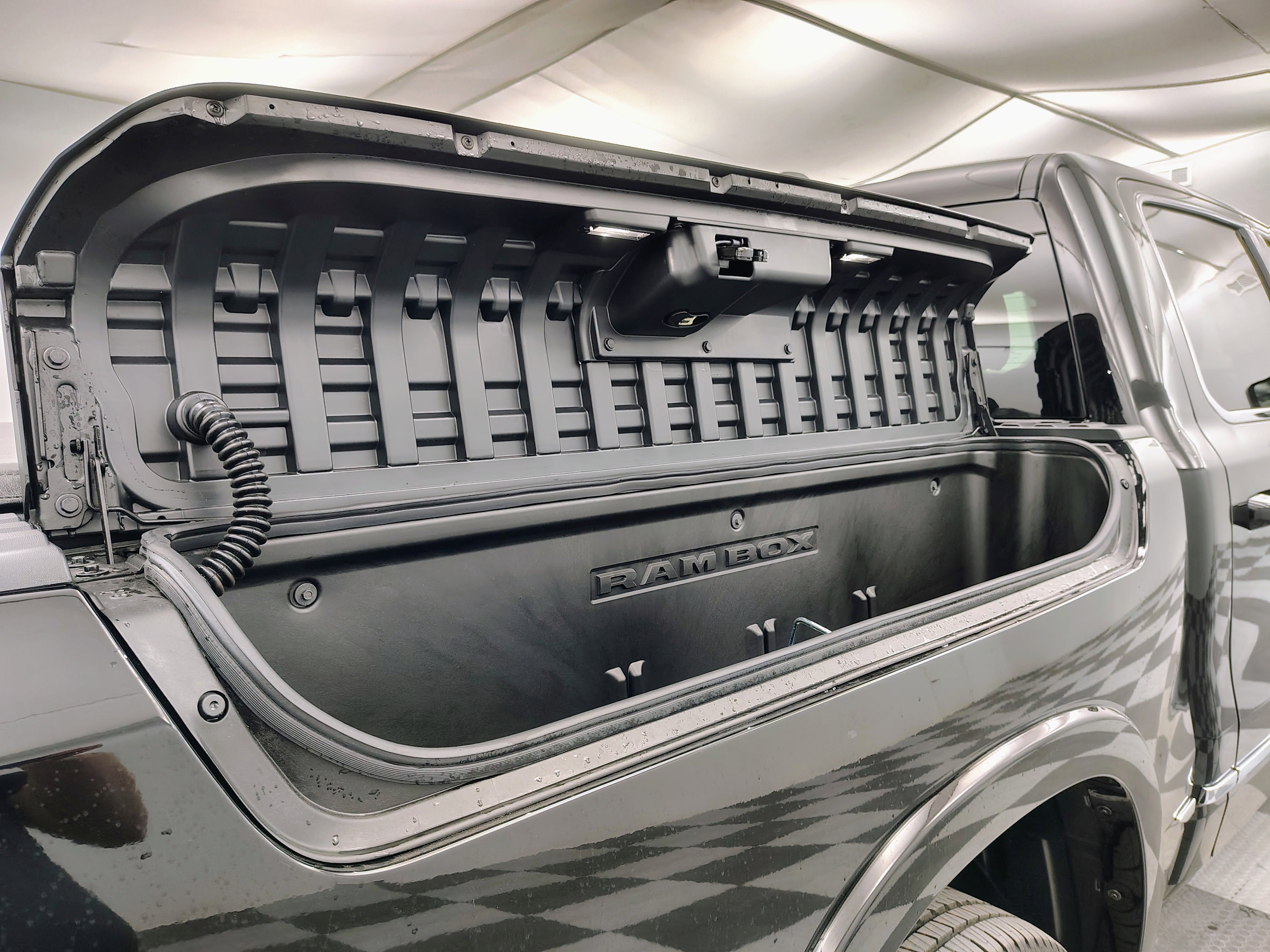 2026 RAM Ram 1500 RAM 1500 LIMITED CREW CAB 4X4 5'7' BOX