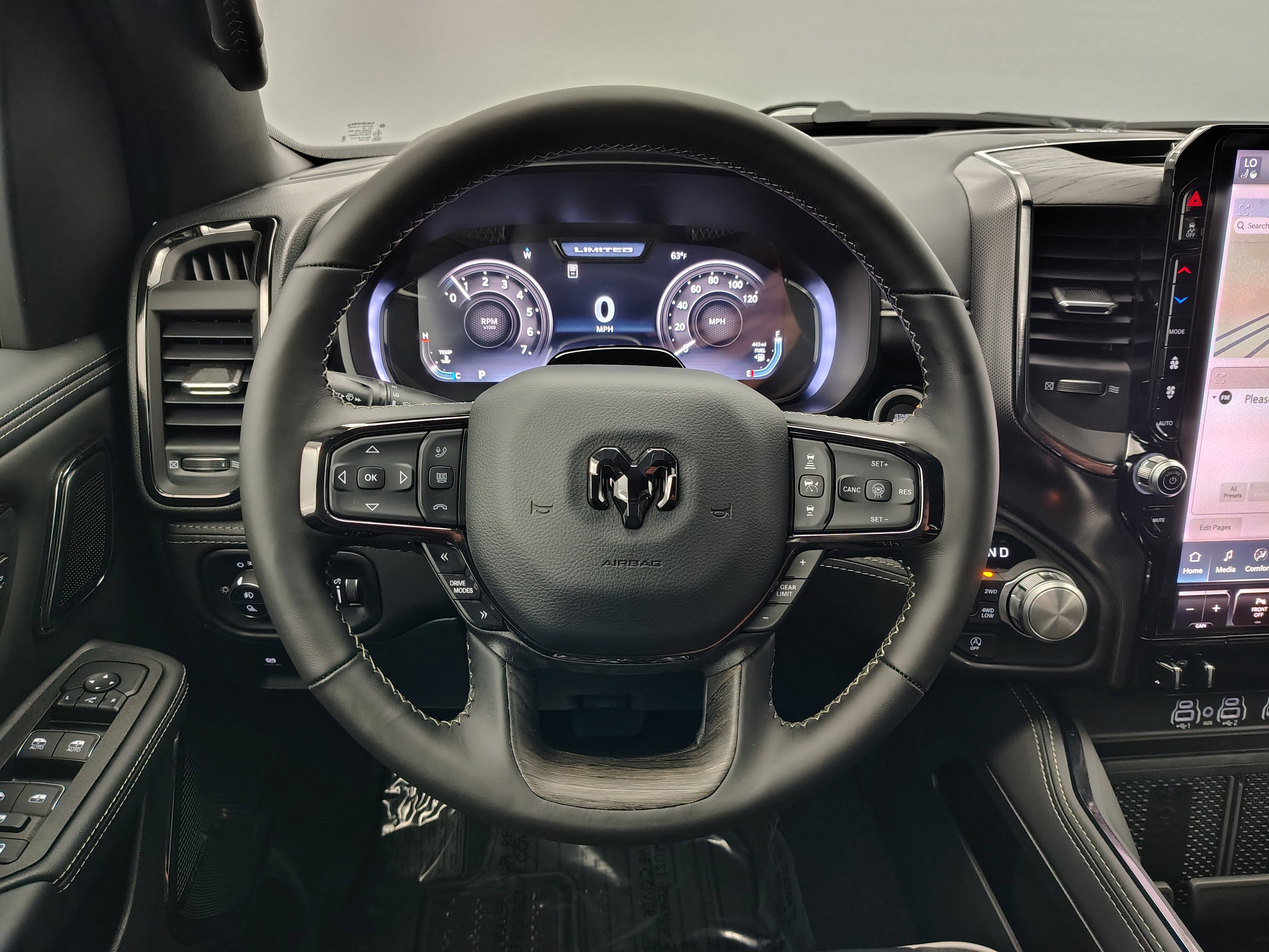 2026 RAM Ram 1500 RAM 1500 LIMITED CREW CAB 4X4 5'7' BOX