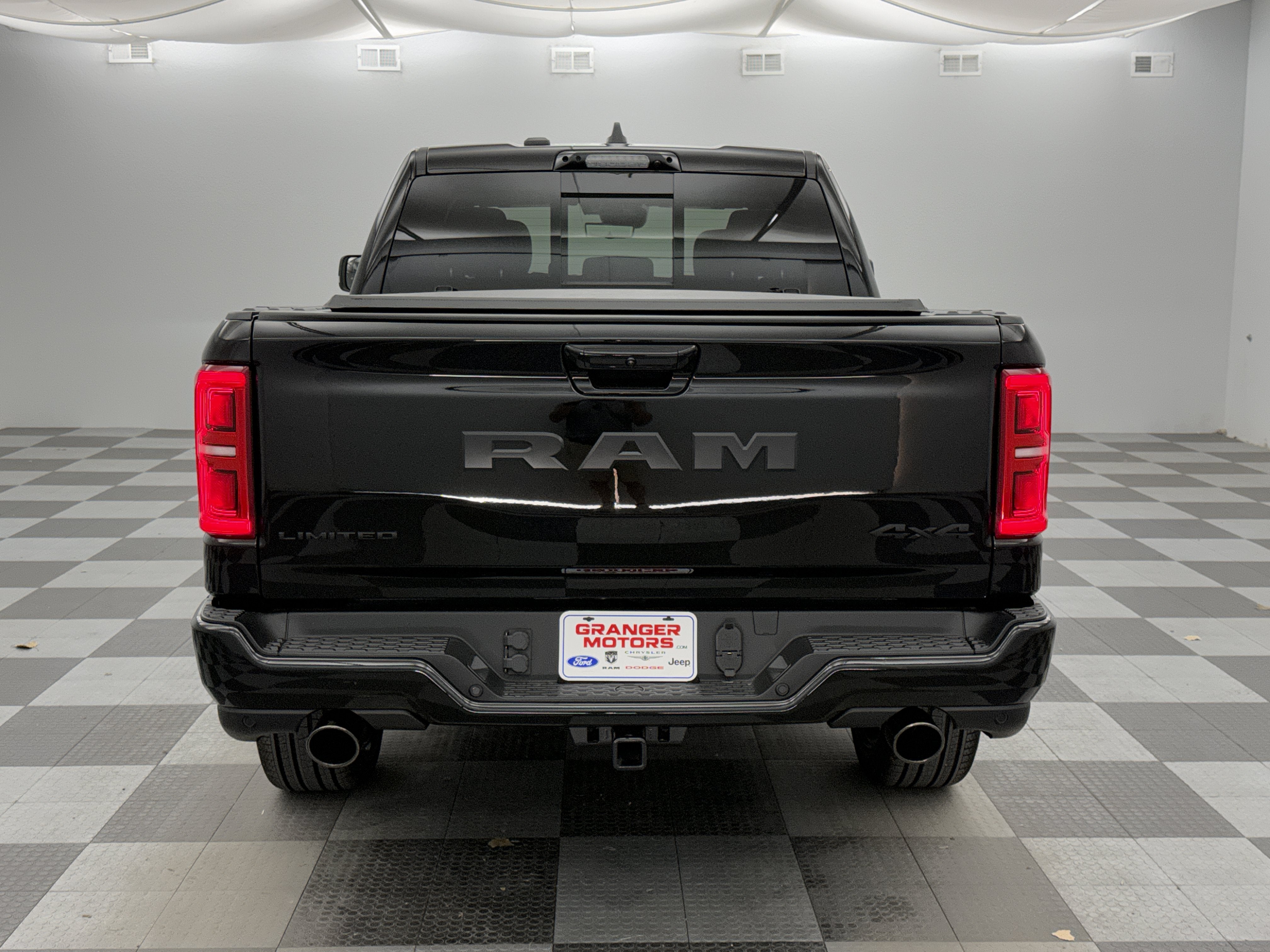 2027 RAM 1500 Limited