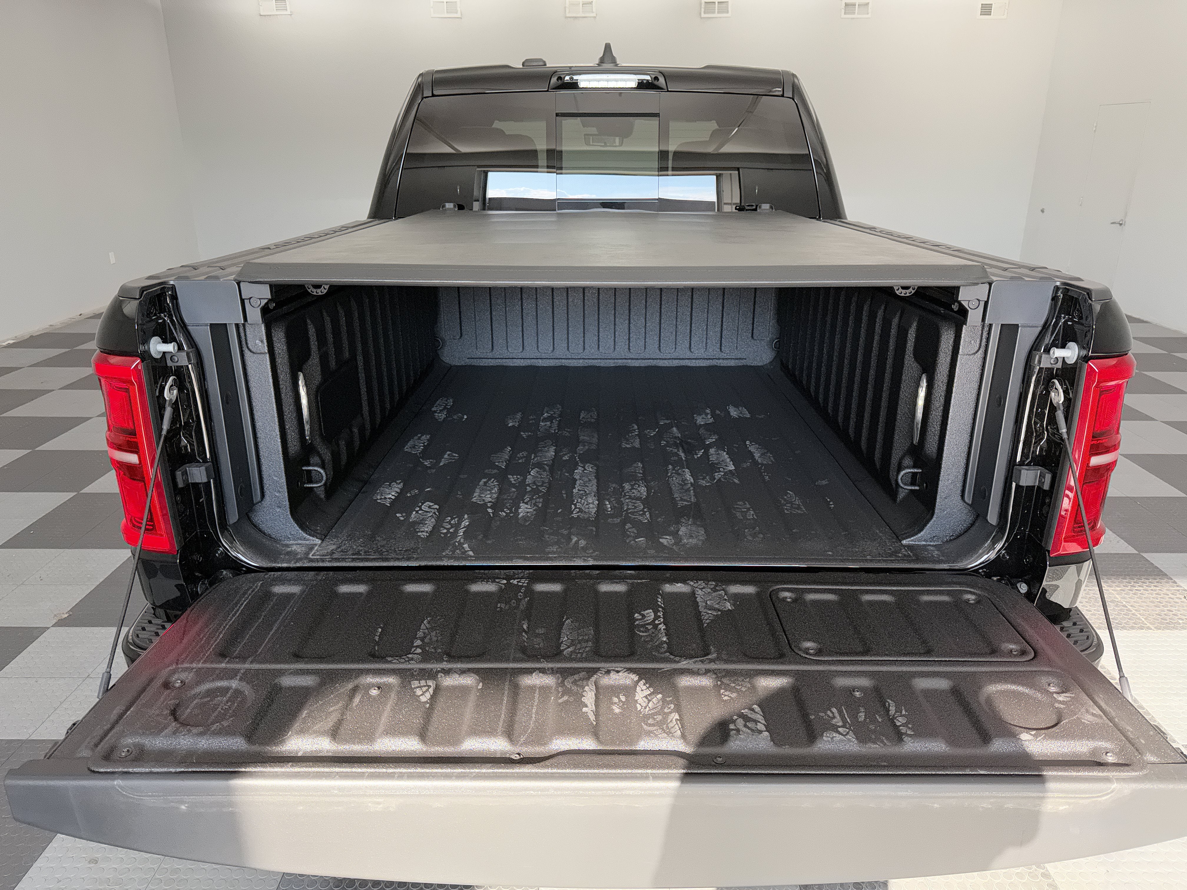 2027 RAM 1500 Limited