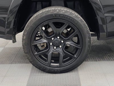2020 RAM 1500 Laramie Crew Cab 4x4 5'7' Box