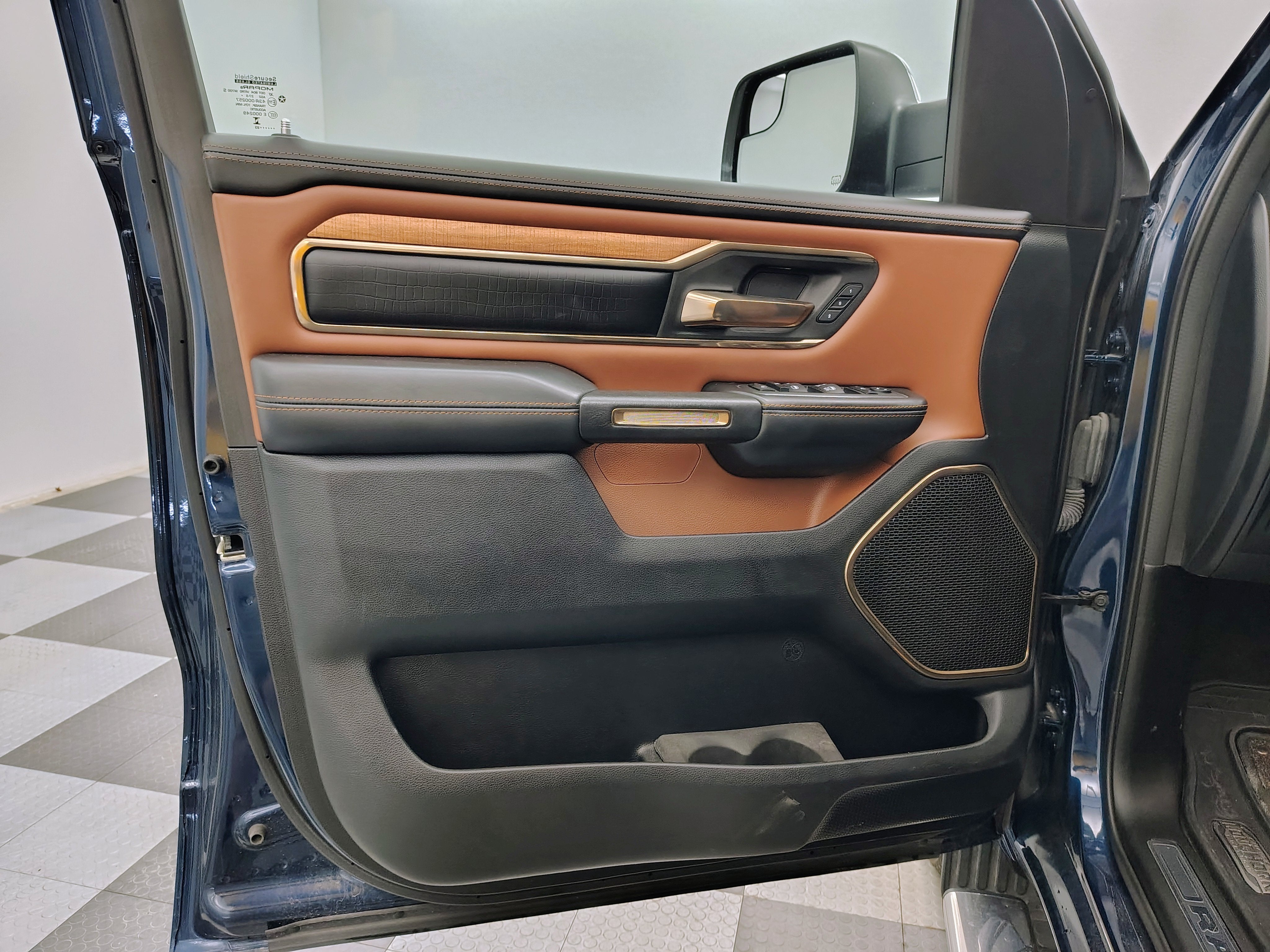 2023 RAM 1500 Limited Longhorn Crew Cab 4x4 5'7' Box