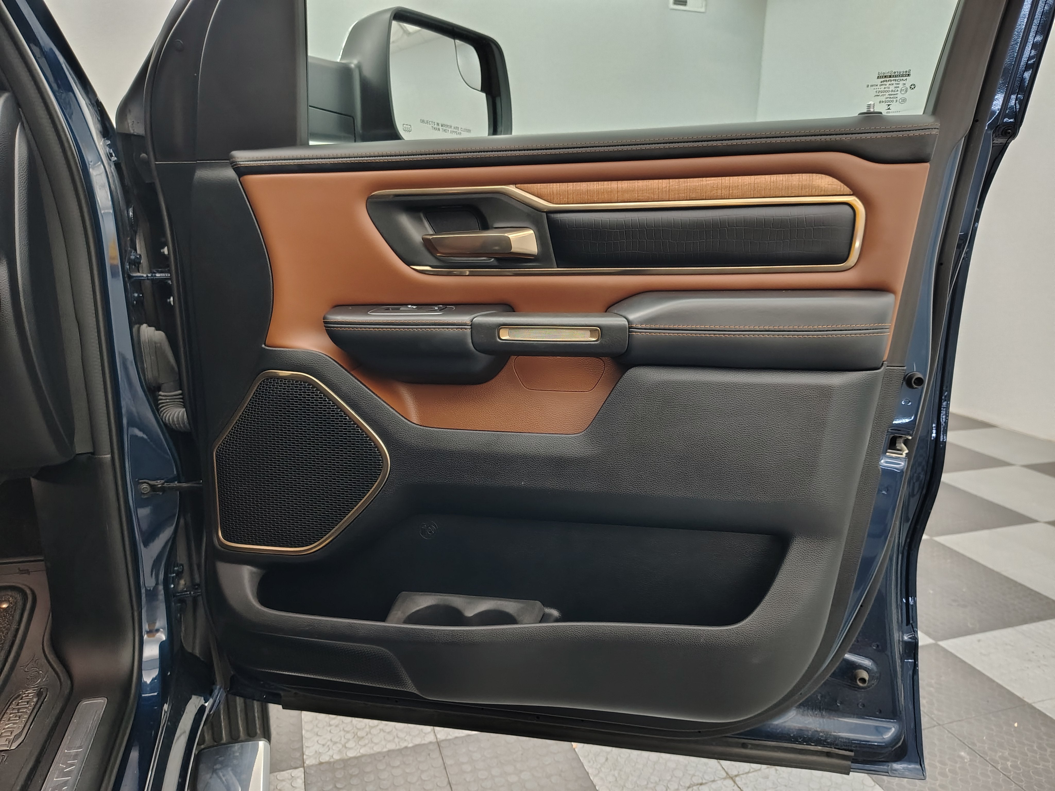 2023 RAM 1500 Limited Longhorn Crew Cab 4x4 5'7' Box