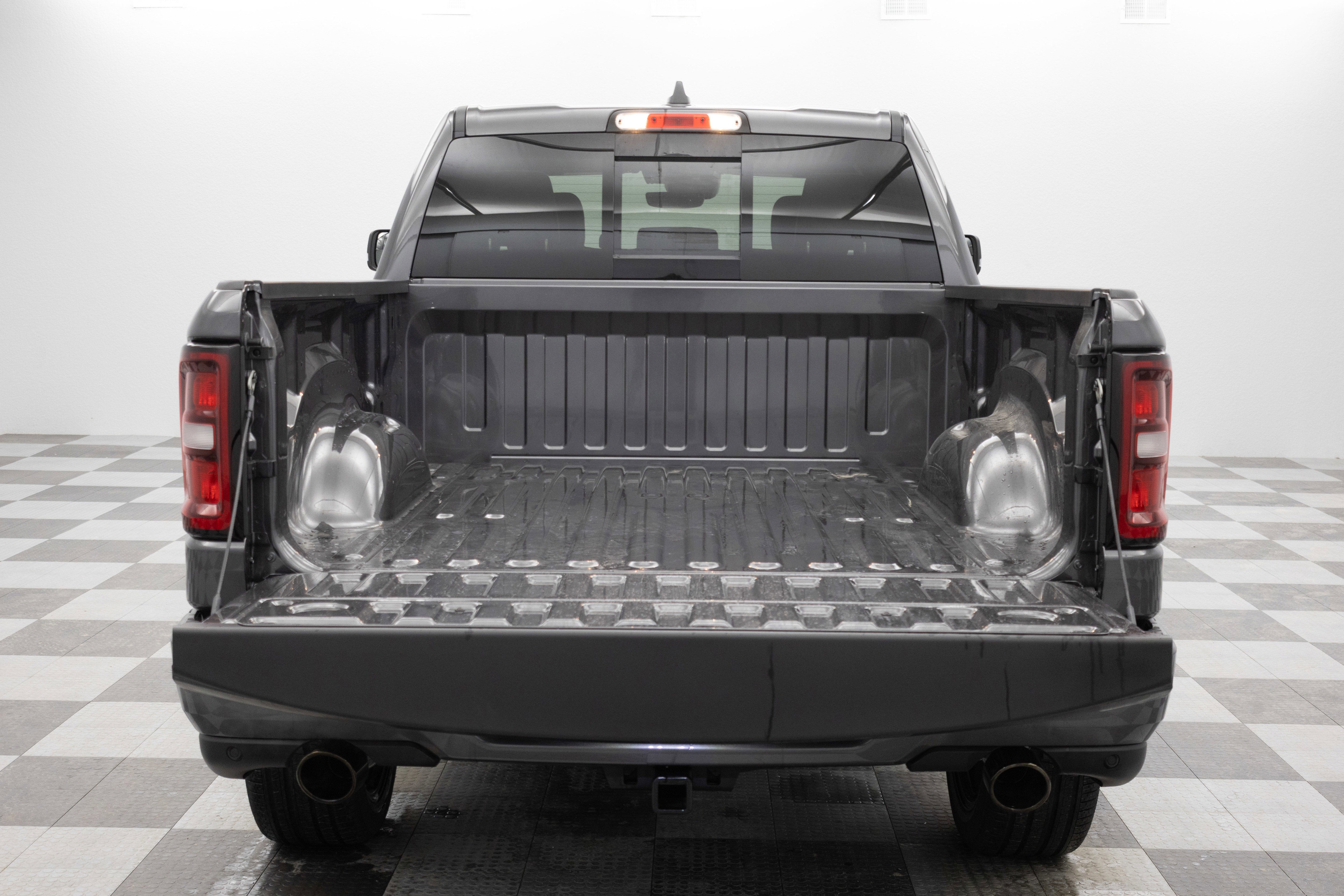 2026 RAM Ram 1500 RAM 1500 LARAMIE CREW CAB 4X4 6'4' BOX