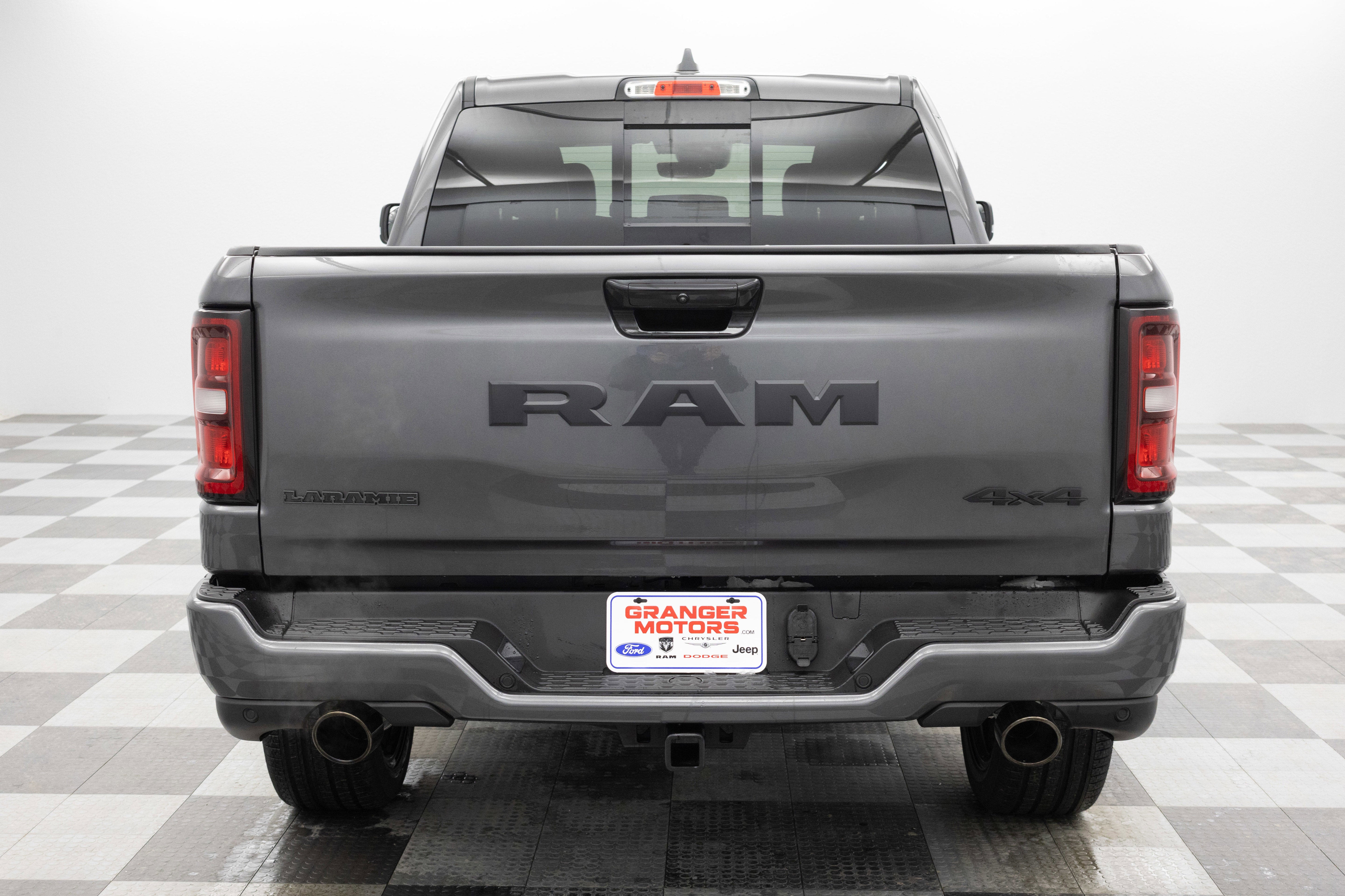 2026 RAM Ram 1500 RAM 1500 LARAMIE CREW CAB 4X4 6'4' BOX